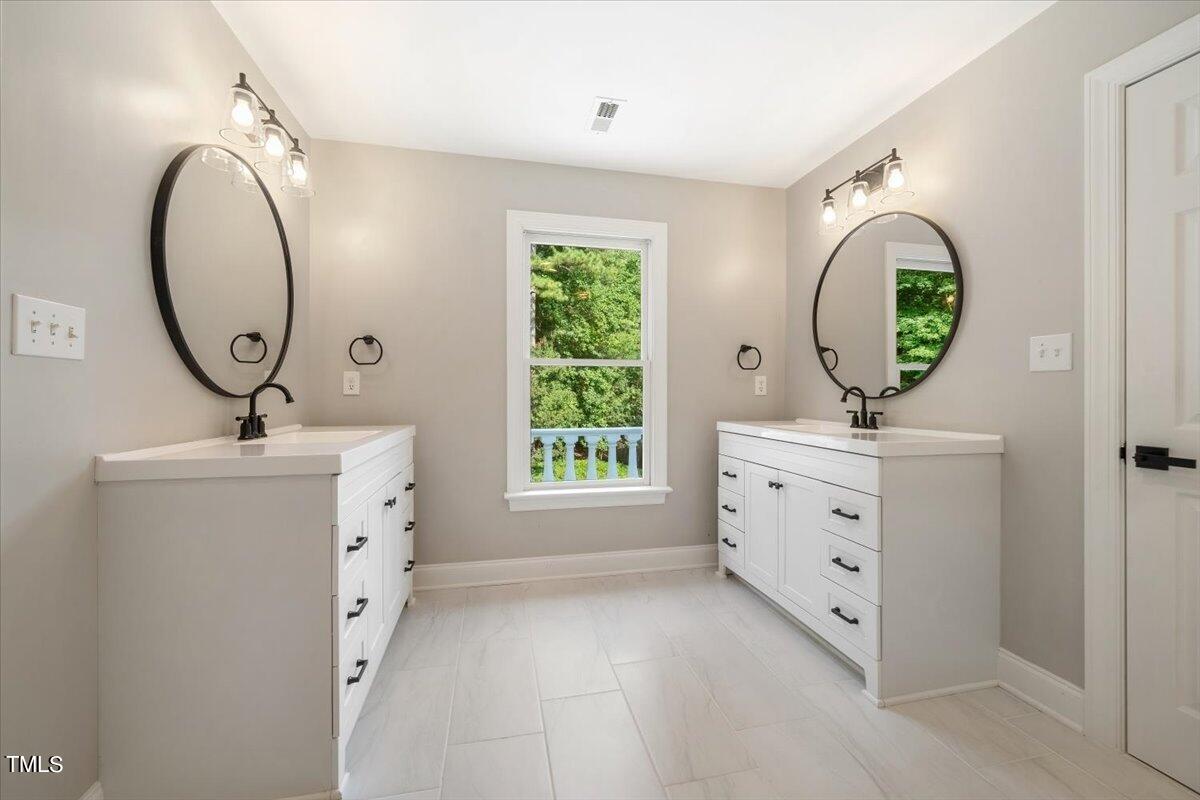 Raleigh, North Carolina, 27614, United States, 5 Bedrooms Bedrooms, ,4 BathroomsBathrooms,Residential,For Sale,2015658