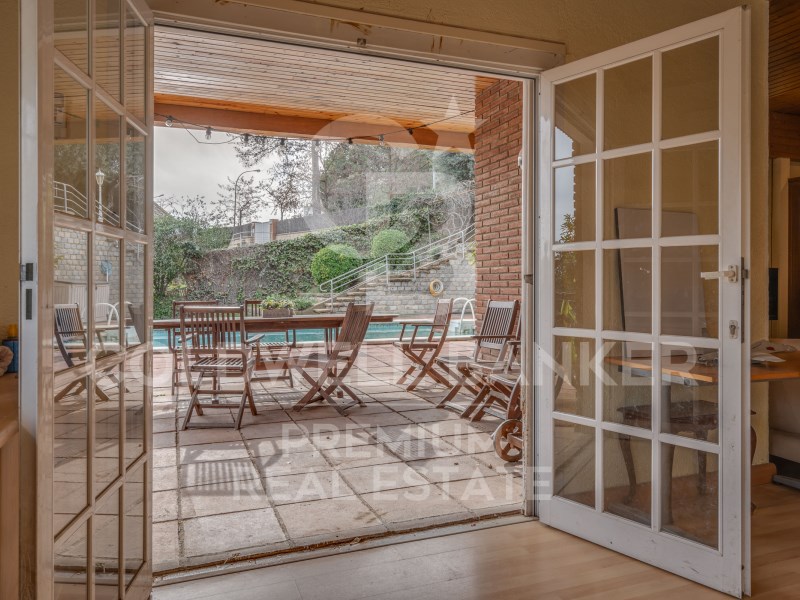 Cerdanyola del Vallès, Catalonia, ES, 4 Bedrooms Bedrooms, ,3 BathroomsBathrooms,Residential,For Sale,1622423