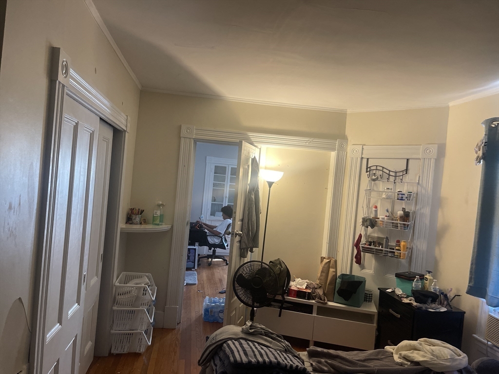 Marlborough, Massachusetts, 01752, United States, 6 Bedrooms Bedrooms, ,3 BathroomsBathrooms,Residential,For Sale,1920476