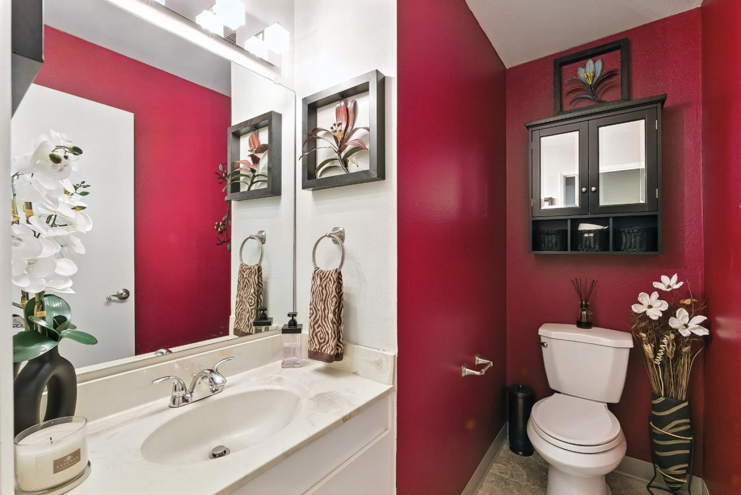 San Jose, California, 95123, United States, 2 Bedrooms Bedrooms, ,3 BathroomsBathrooms,Residential,For Sale,1903662