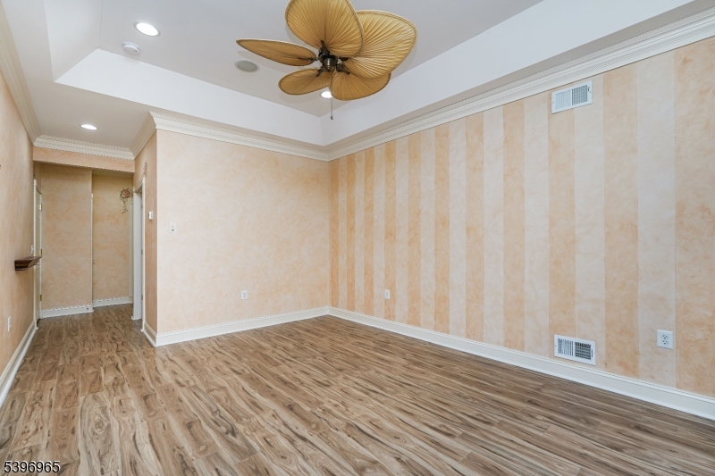 Franklin Twp., New Jersey, 08873, United States, 2 Bedrooms Bedrooms, ,3 BathroomsBathrooms,Residential,For Sale,1992917