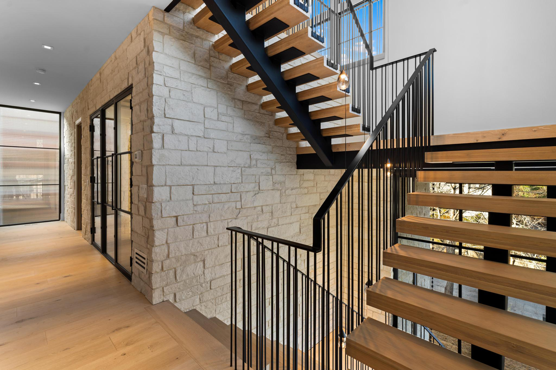  New Construction Transitional Home in the Heart of Morningside - 物件實景
