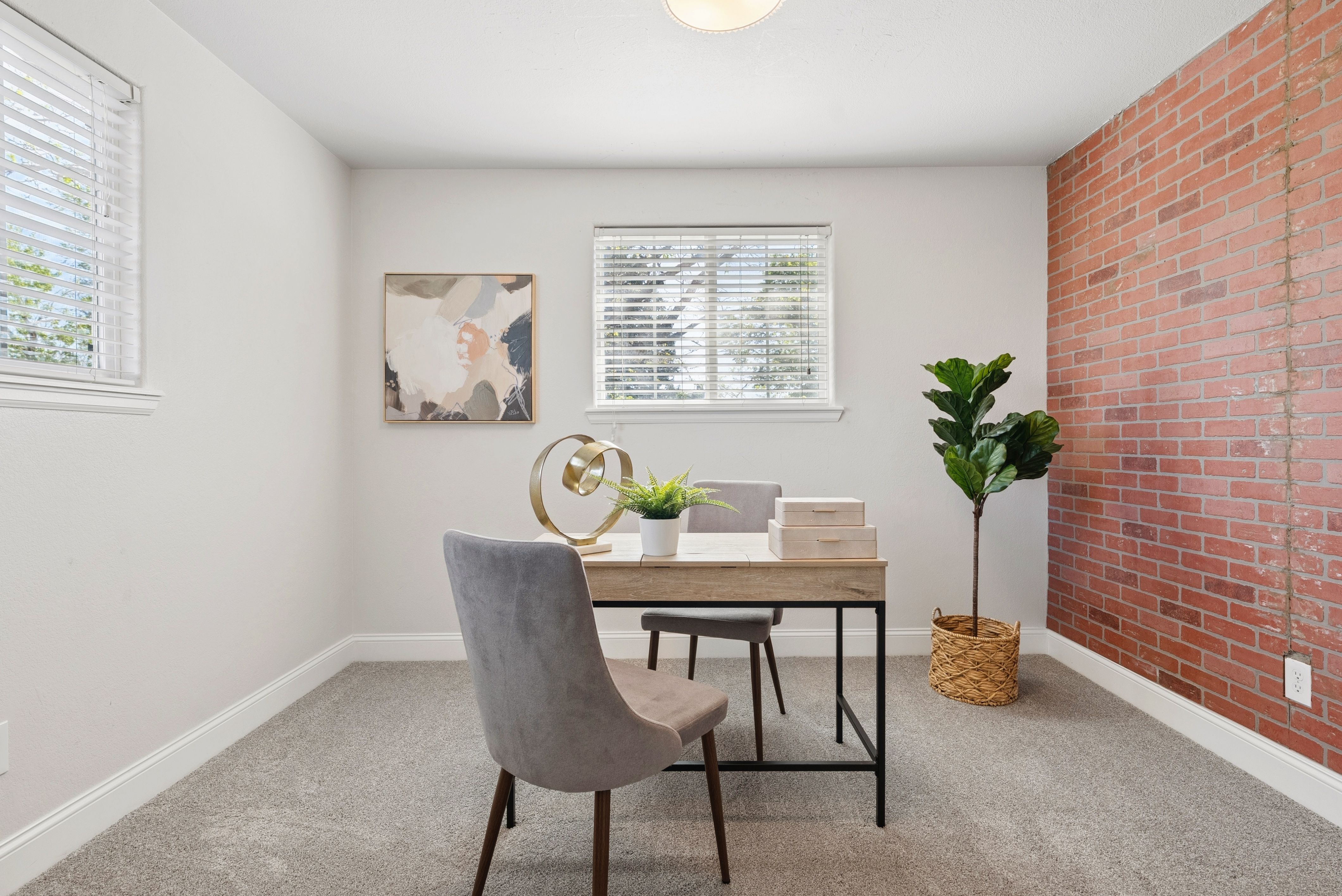  Location, lifestyle, and versatility come together in one special property - 物件實景