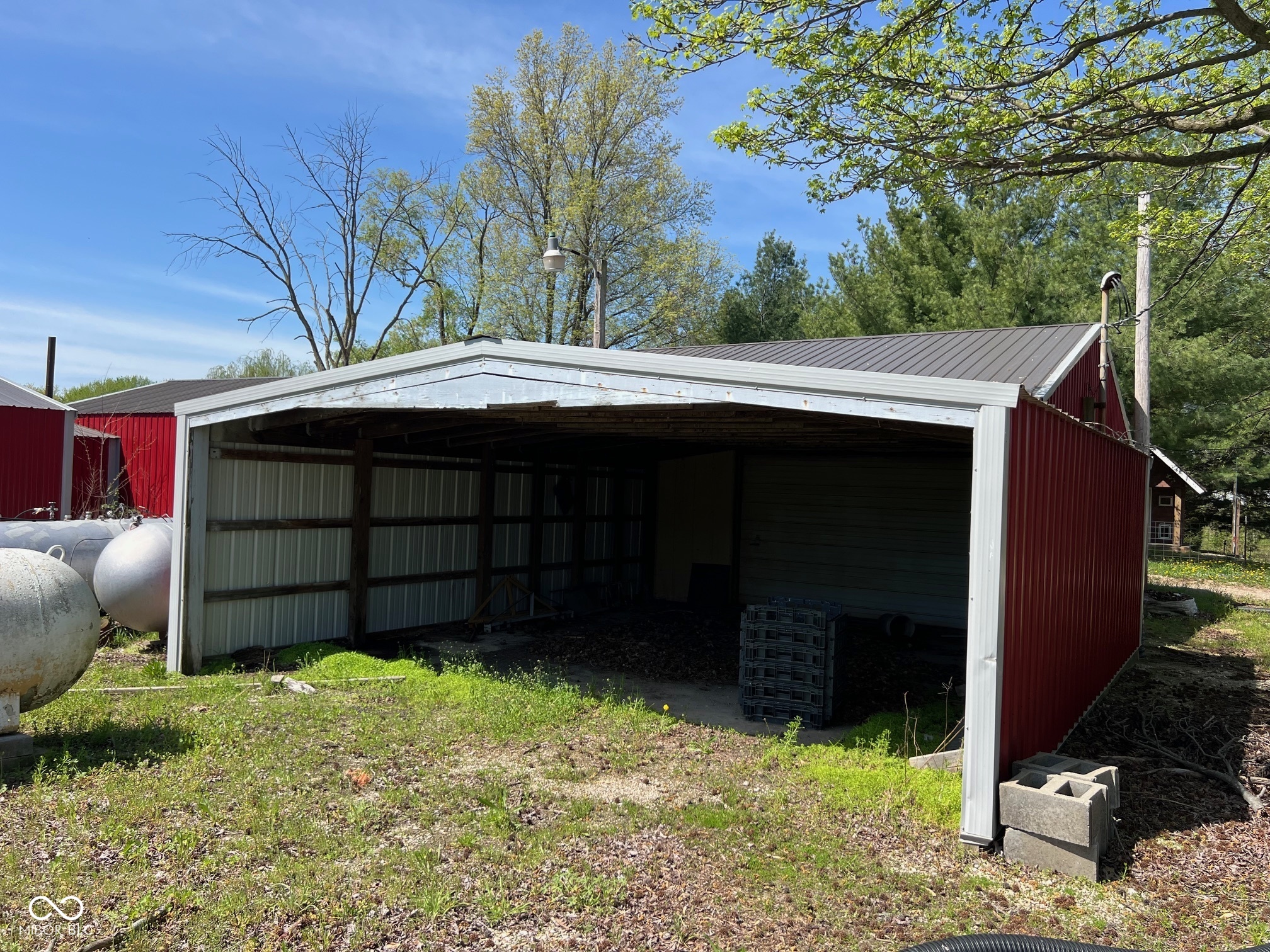 Farmersburg, Indiana, 47850, United States, 3 Bedrooms Bedrooms, ,2 BathroomsBathrooms,Residential,For Sale,1915515