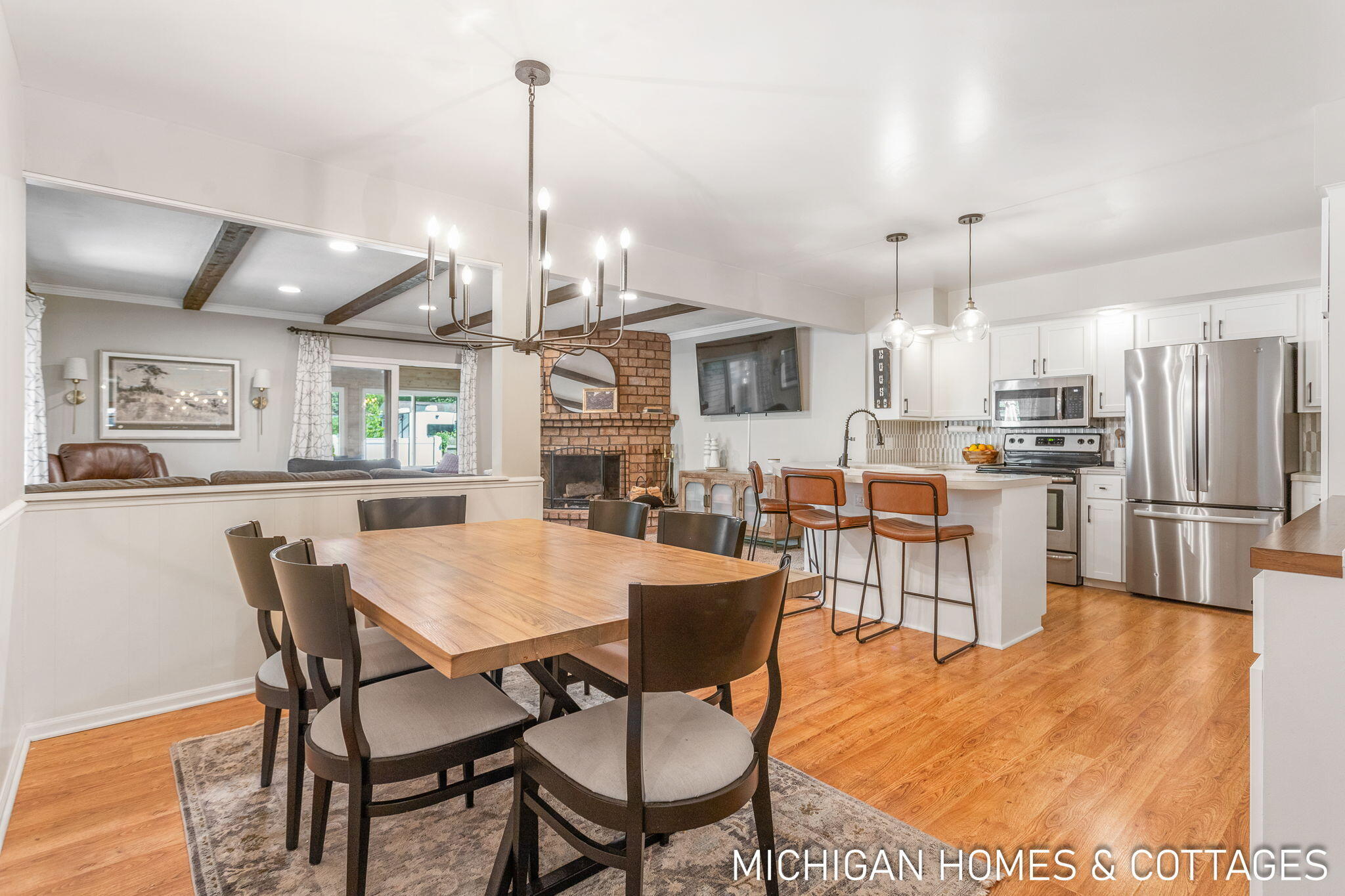 Jenison, Michigan, 49428, United States, 4 Bedrooms Bedrooms, ,3 BathroomsBathrooms,Residential,For Sale,1932274