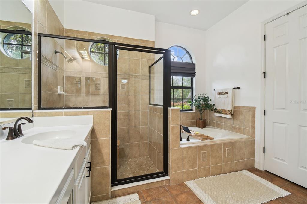 Hudson, Florida, 34669, United States, 4 Bedrooms Bedrooms, ,3 BathroomsBathrooms,Residential,For Sale,1869987