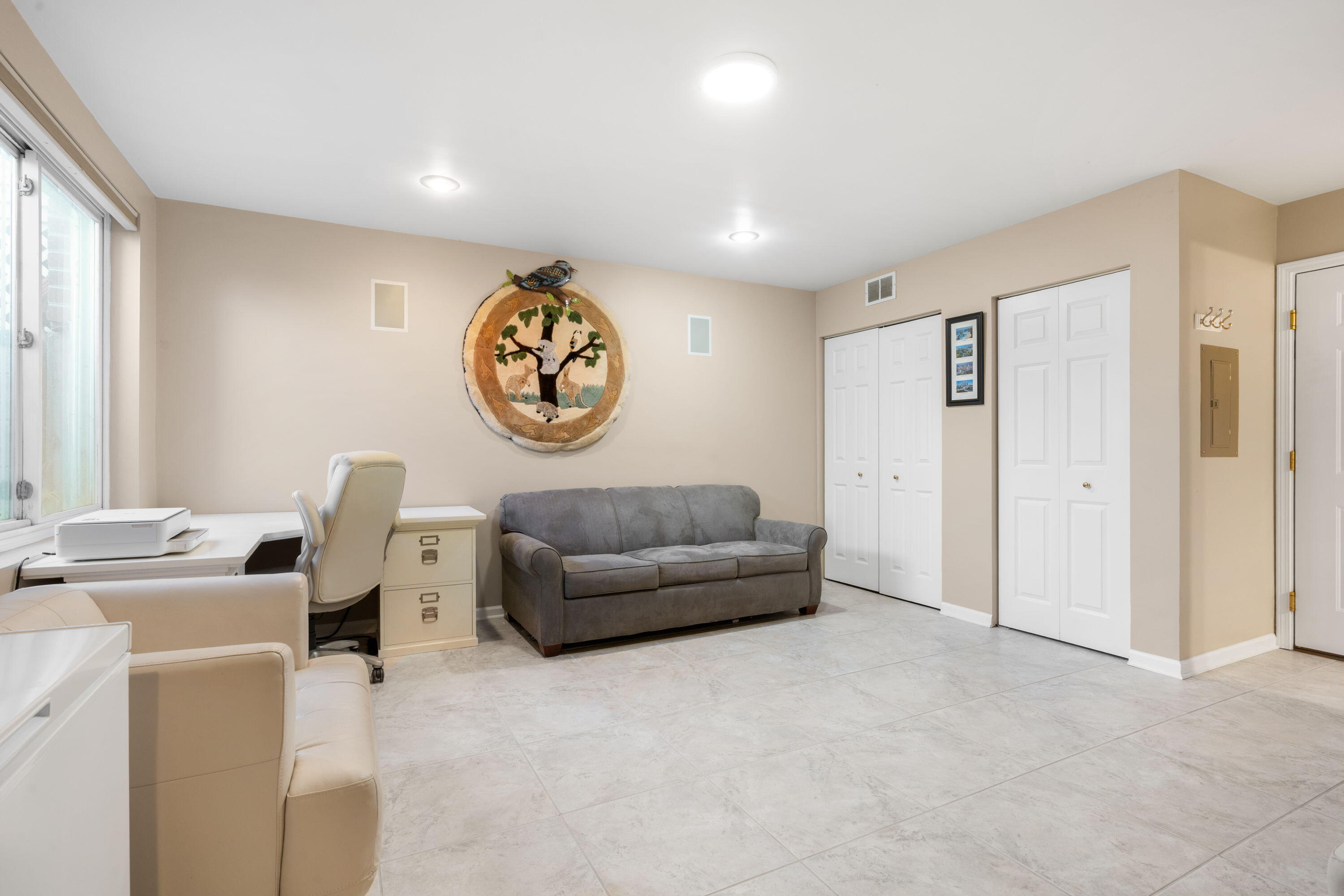 Kenosha, Wisconsin, 53140, United States, 3 Bedrooms Bedrooms, ,3 BathroomsBathrooms,Residential,For Sale,1985351