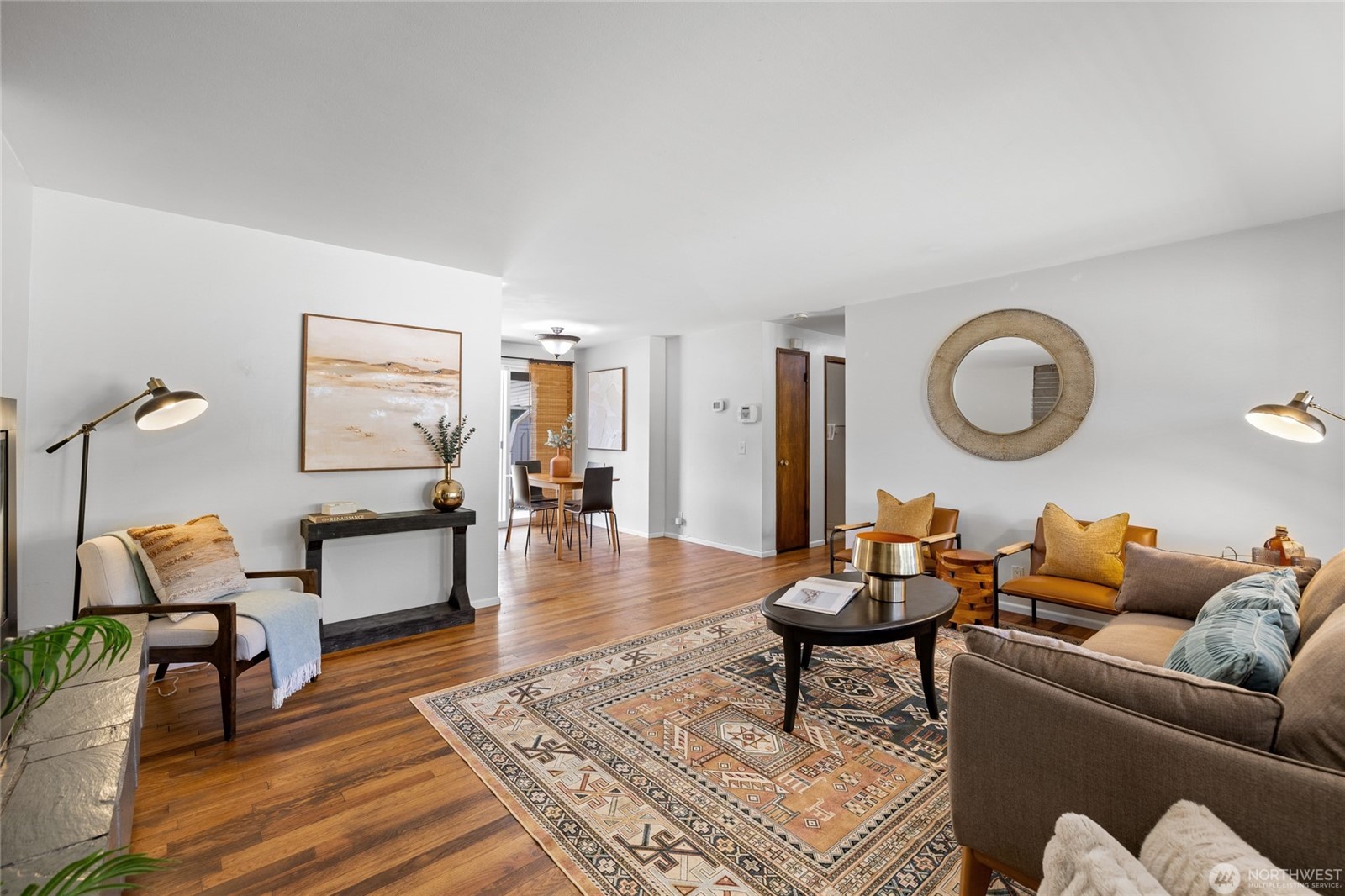 Seatac, Washington, 98188, United States, 3 Bedrooms Bedrooms, ,2 BathroomsBathrooms,Residential,For Sale,1905826