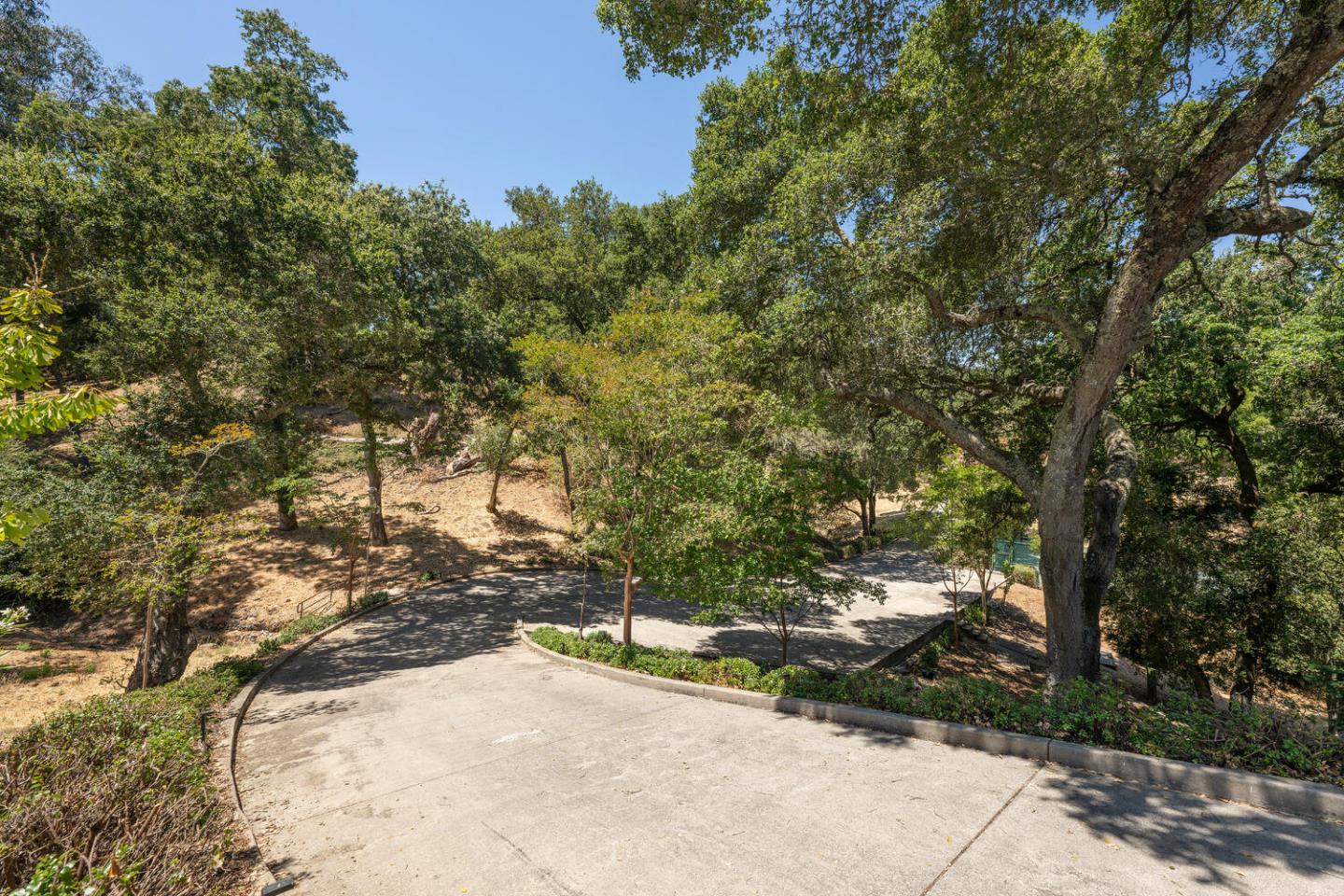 Woodside, California, 94062, United States, 4 Bedrooms Bedrooms, ,5 BathroomsBathrooms,Residential,For Sale,1911860