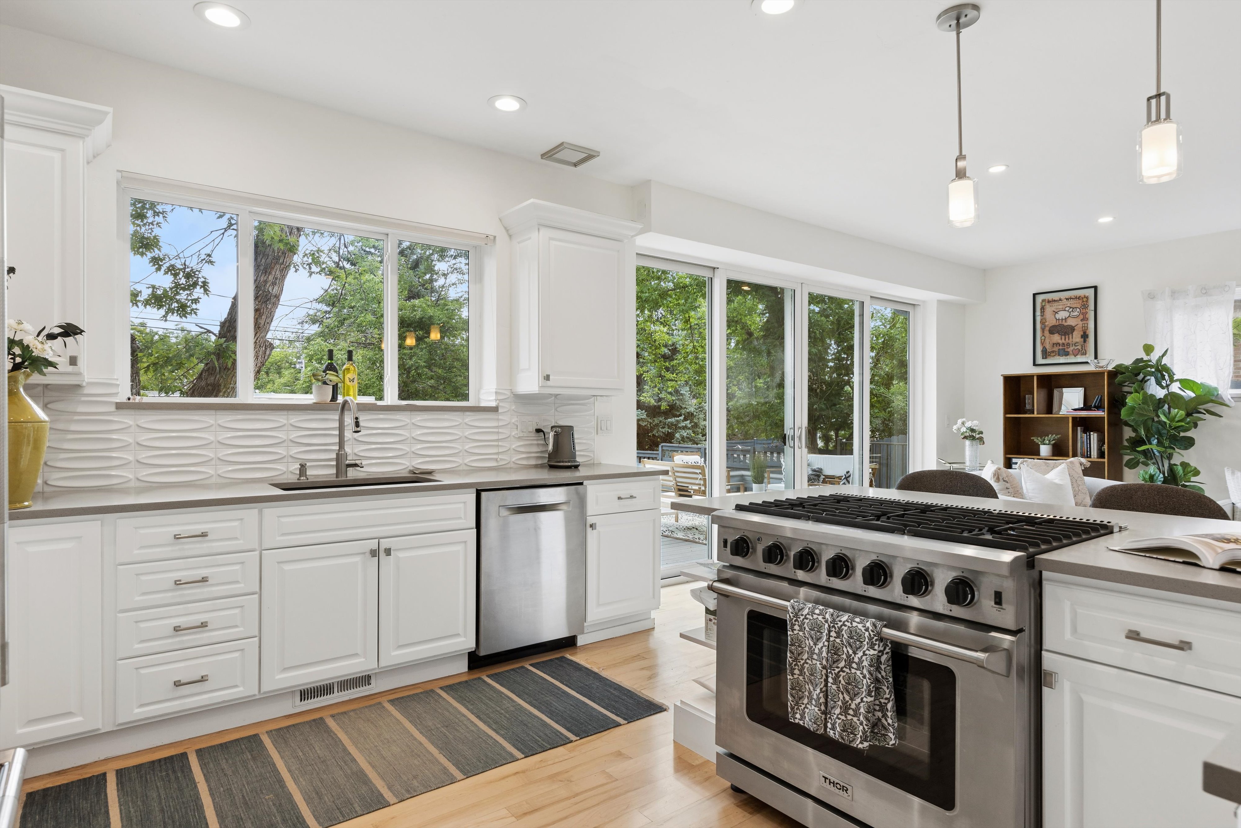  Lovely Home Set in One of Boulder