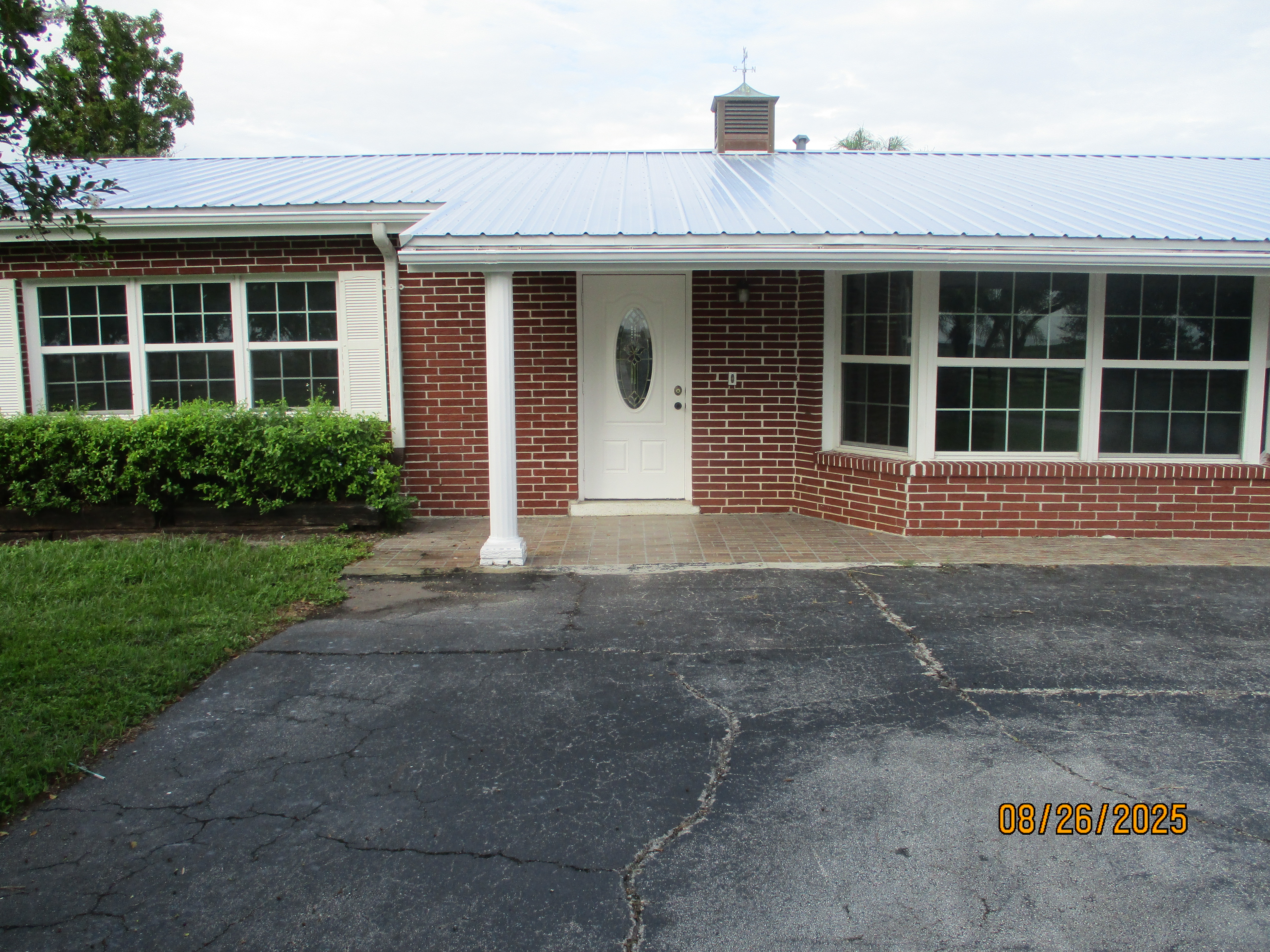 Okeechobee, Florida, 34972, United States, 4 Bedrooms Bedrooms, ,4 BathroomsBathrooms,Residential,For Sale,1973708