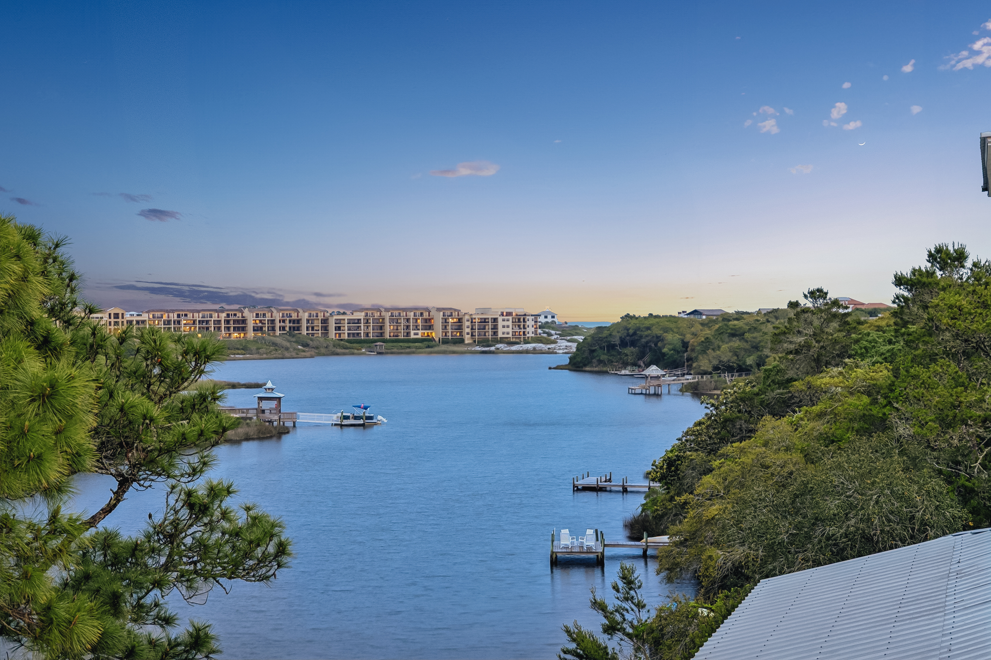  Waterfront Estate With New Dock On Big Redfish Lake - 物件實景