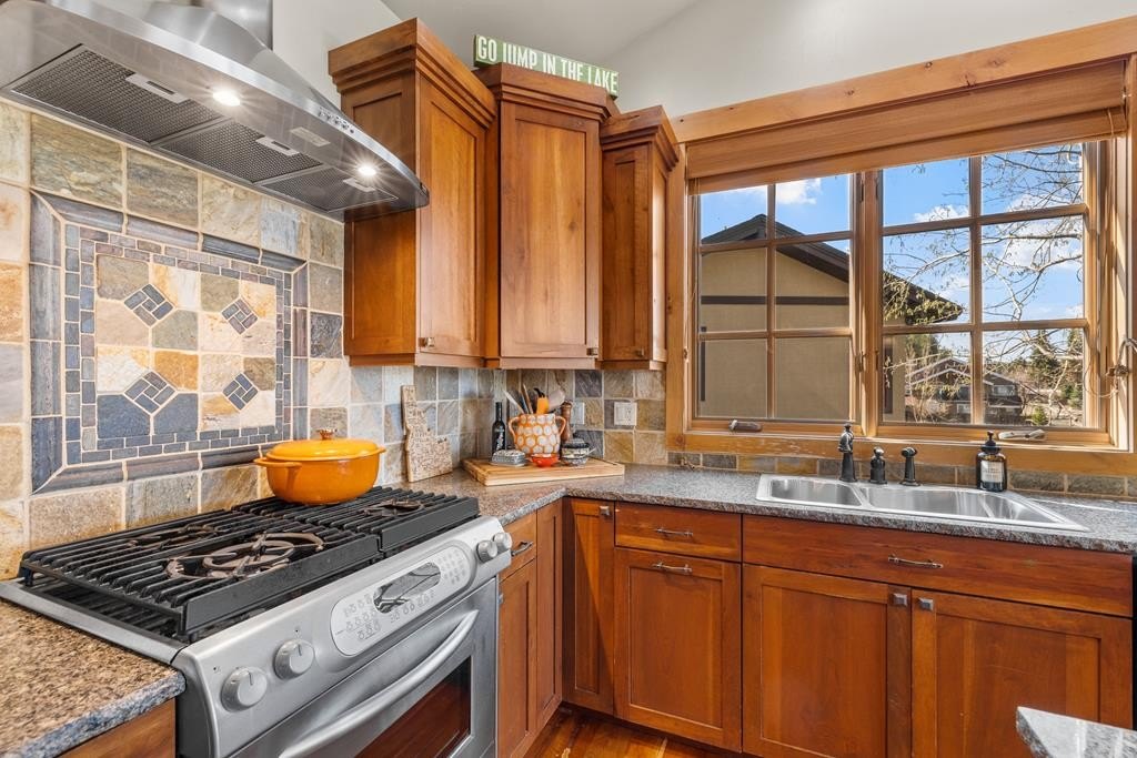 McCall, Idaho, 83638, United States, 4 Bedrooms Bedrooms, ,3 BathroomsBathrooms,Residential,For Sale,1801783