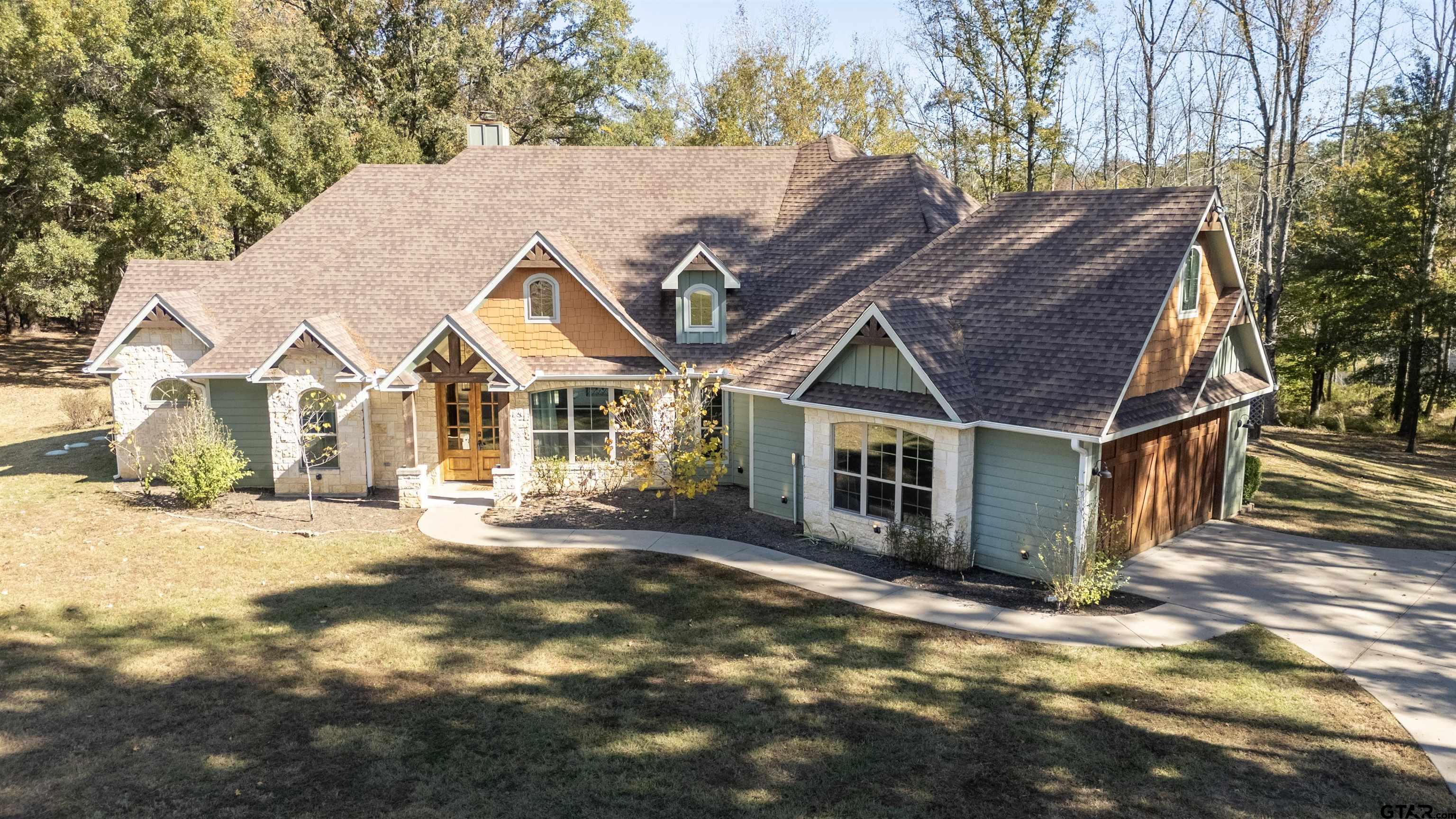 Lindale, Texas, 75771, United States, 4 Bedrooms Bedrooms, ,4 BathroomsBathrooms,Residential,For Sale,1992083