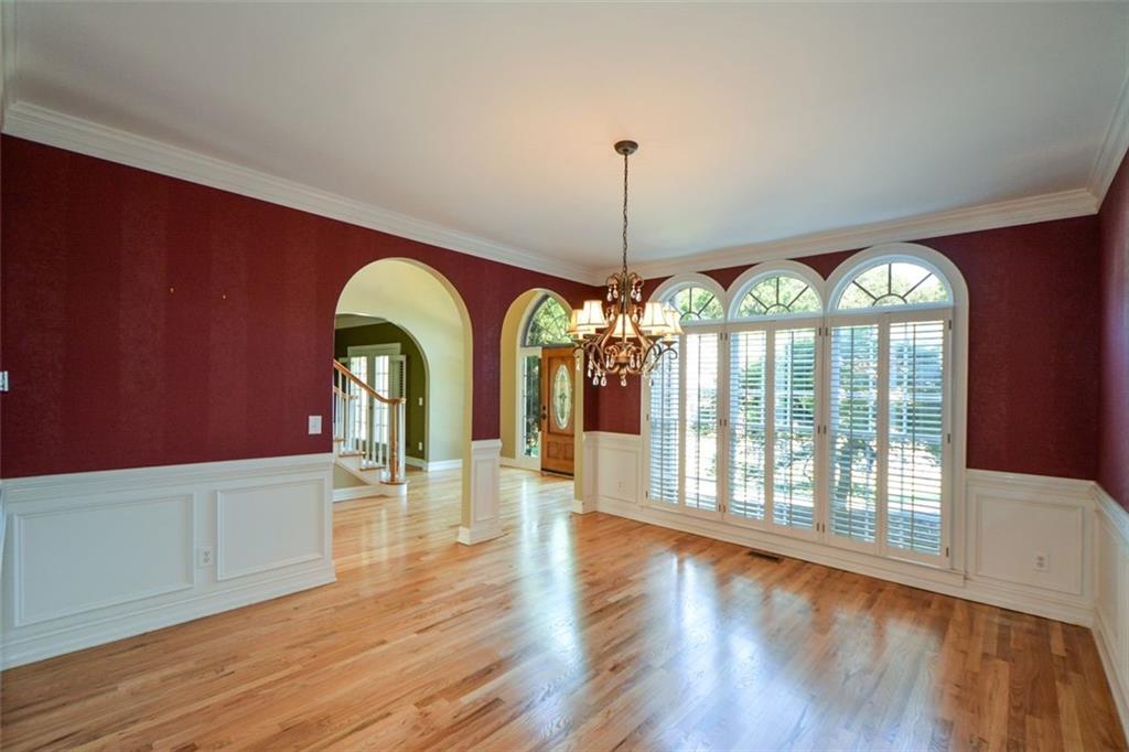 Alpharetta, Georgia, 30022, United States, 5 Bedrooms Bedrooms, ,5 BathroomsBathrooms,Residential,For Sale,2002154