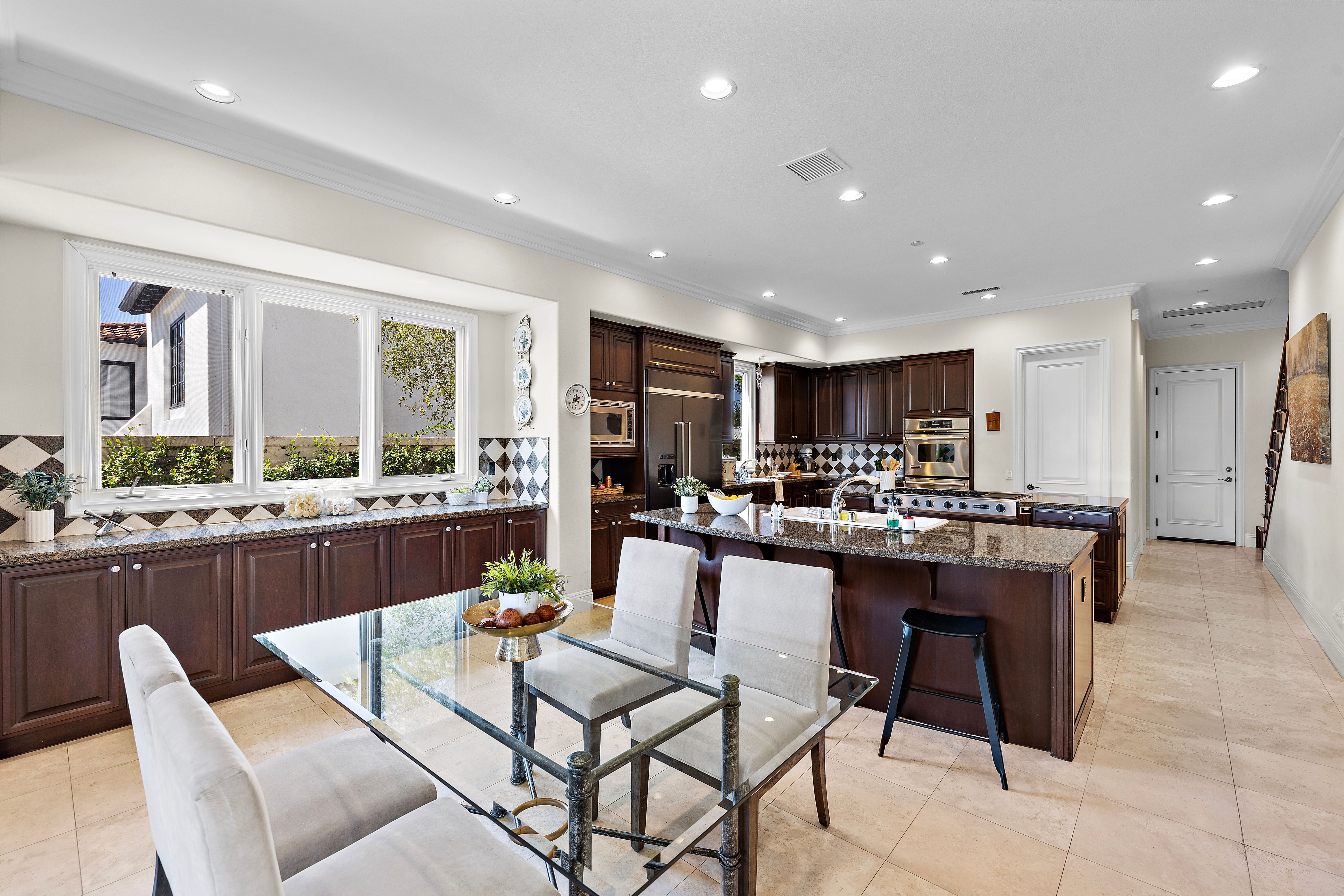  19 Rosana Way, Coto de Caza, CA 92679 - 物件實景