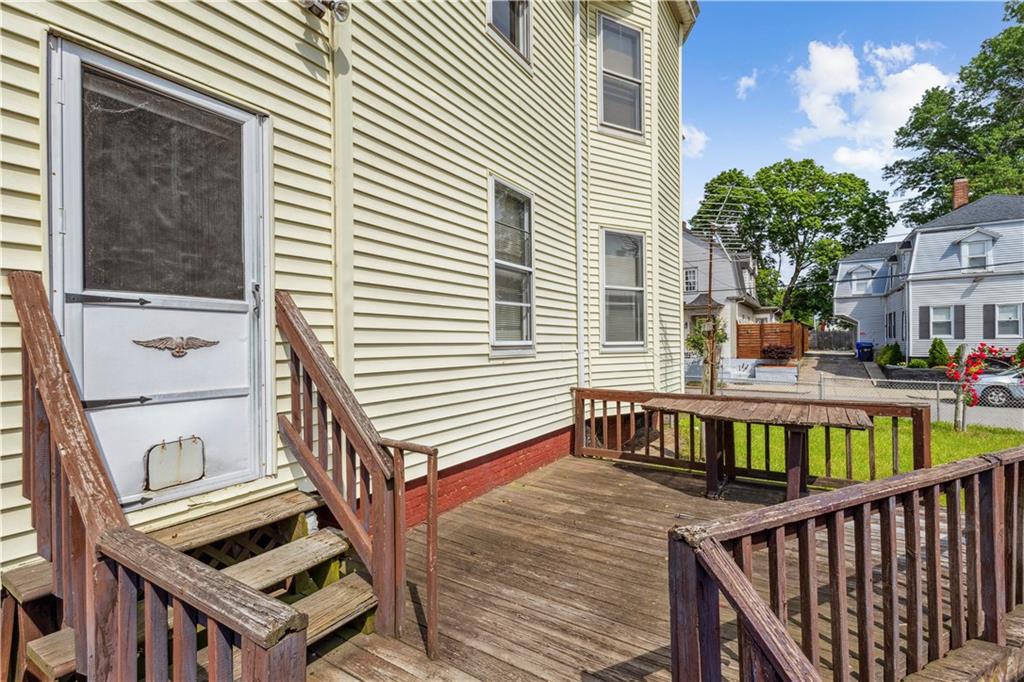 Providence, Rhode Island, 02905, United States, 6 Bedrooms Bedrooms, ,3 BathroomsBathrooms,Residential,For Sale,1928743