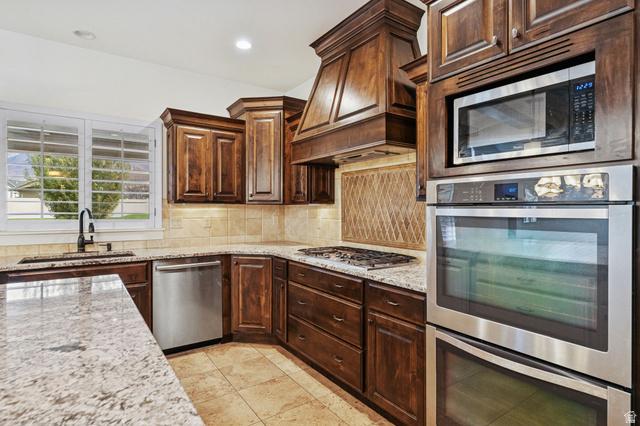 Kaysville, Utah, 84037, United States, 5 Bedrooms Bedrooms, ,4 BathroomsBathrooms,Residential,For Sale,1987115