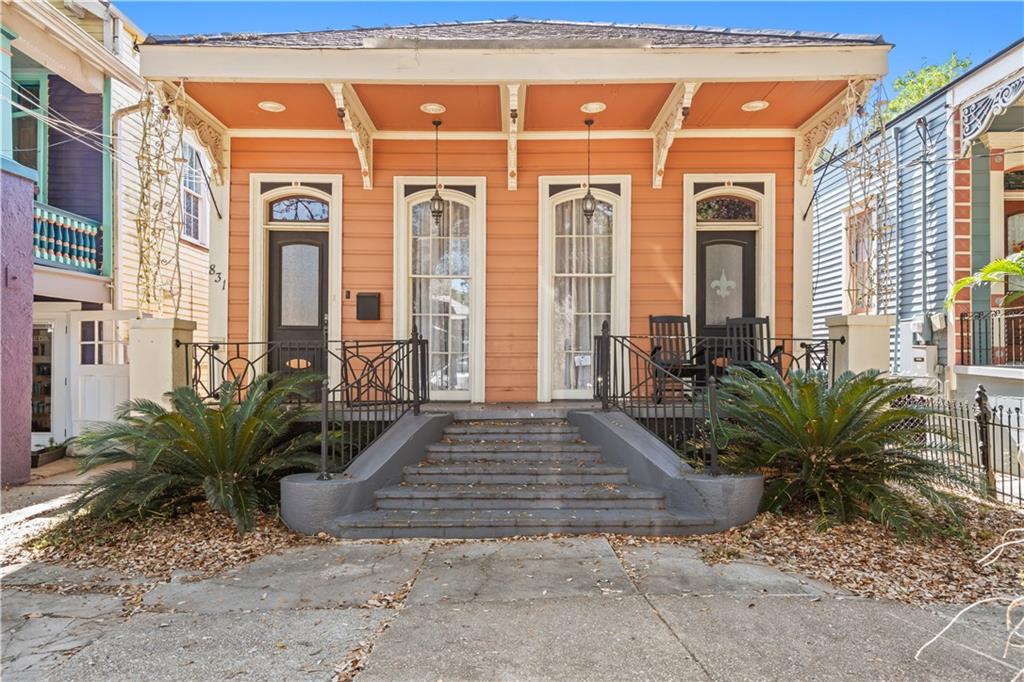 New Orleans, Louisiana, 70114, United States, 5 Bedrooms Bedrooms, ,2 BathroomsBathrooms,Residential,For Sale,1989356