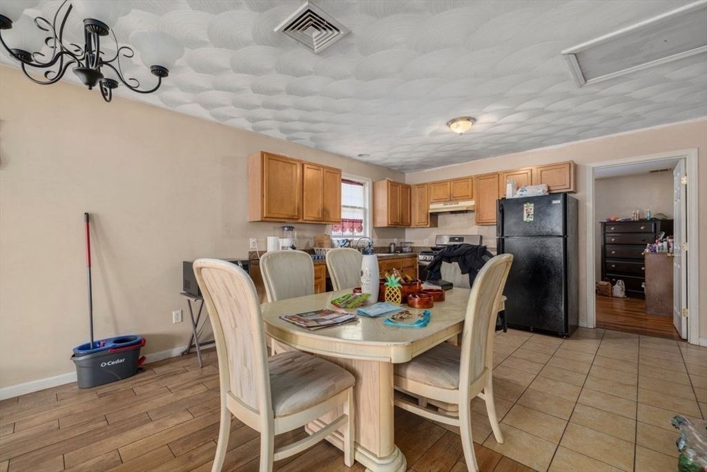 Providence, Rhode Island, 02920, United States, 6 Bedrooms Bedrooms, ,2 BathroomsBathrooms,Residential,For Sale,1997016