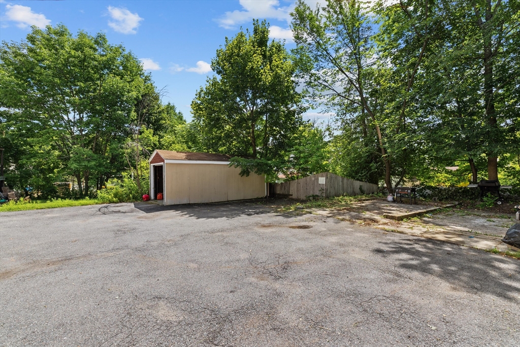 Fitchburg, Massachusetts, 01420, United States, 9 Bedrooms Bedrooms, ,3 BathroomsBathrooms,Residential,For Sale,1927899