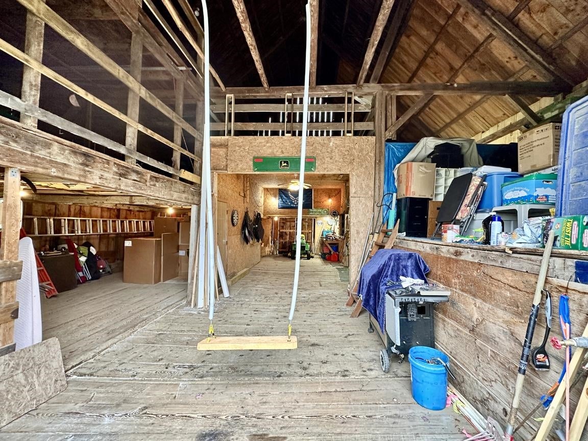 Plymouth, New Hampshire, 03264, United States, 4 Bedrooms Bedrooms, ,1 BathroomBathrooms,Residential,For Sale,1993277