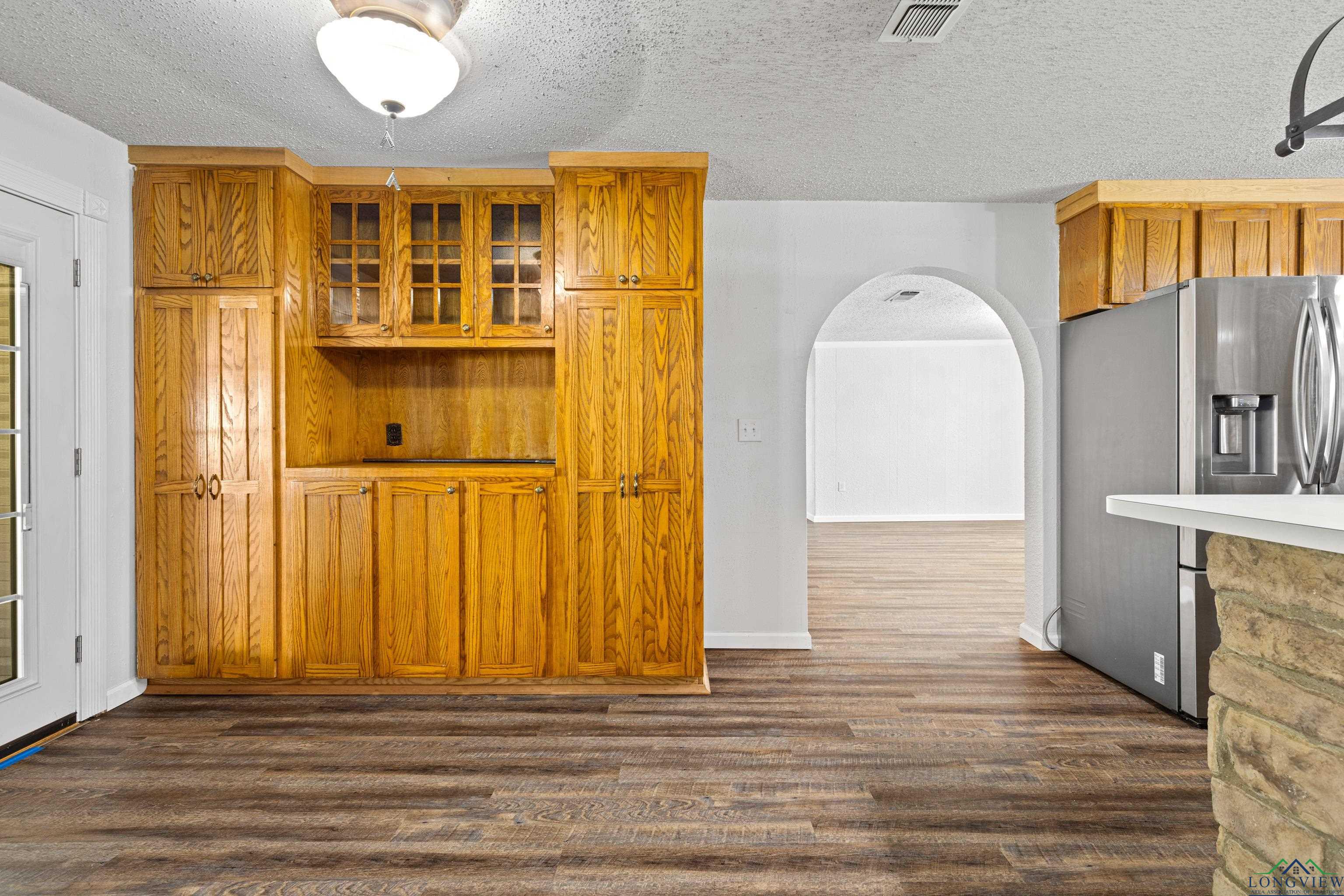 Tatum, Texas, 75691, United States, 3 Bedrooms Bedrooms, ,2 BathroomsBathrooms,Residential,For Sale,1933194