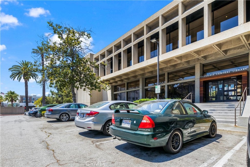 Glendale, California, 91206, United States, 2 Bedrooms Bedrooms, ,2 BathroomsBathrooms,Residential,For Sale,1978783