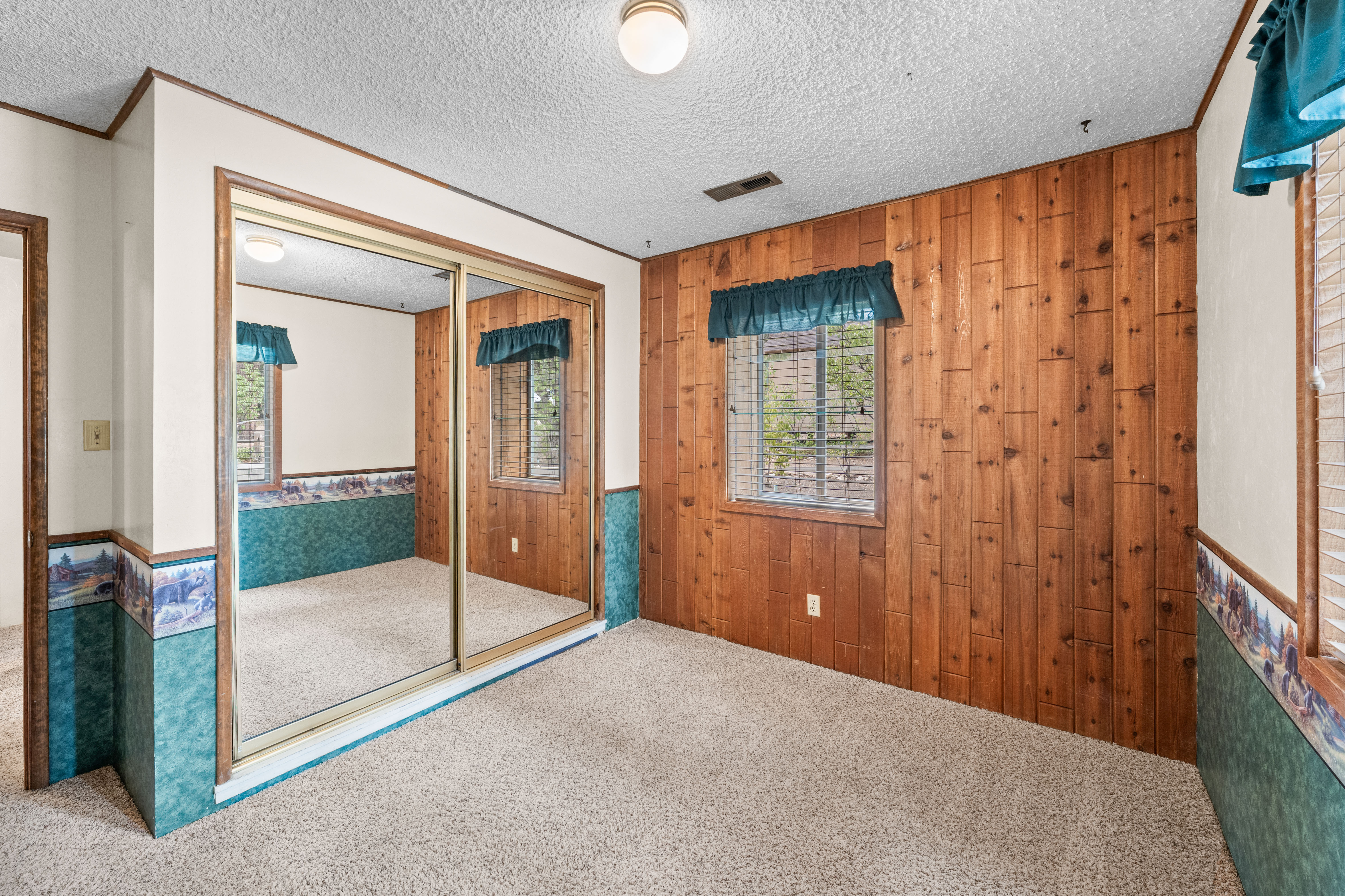  1172 Mound Street, Big Bear City, CA 92314 - 物件實景