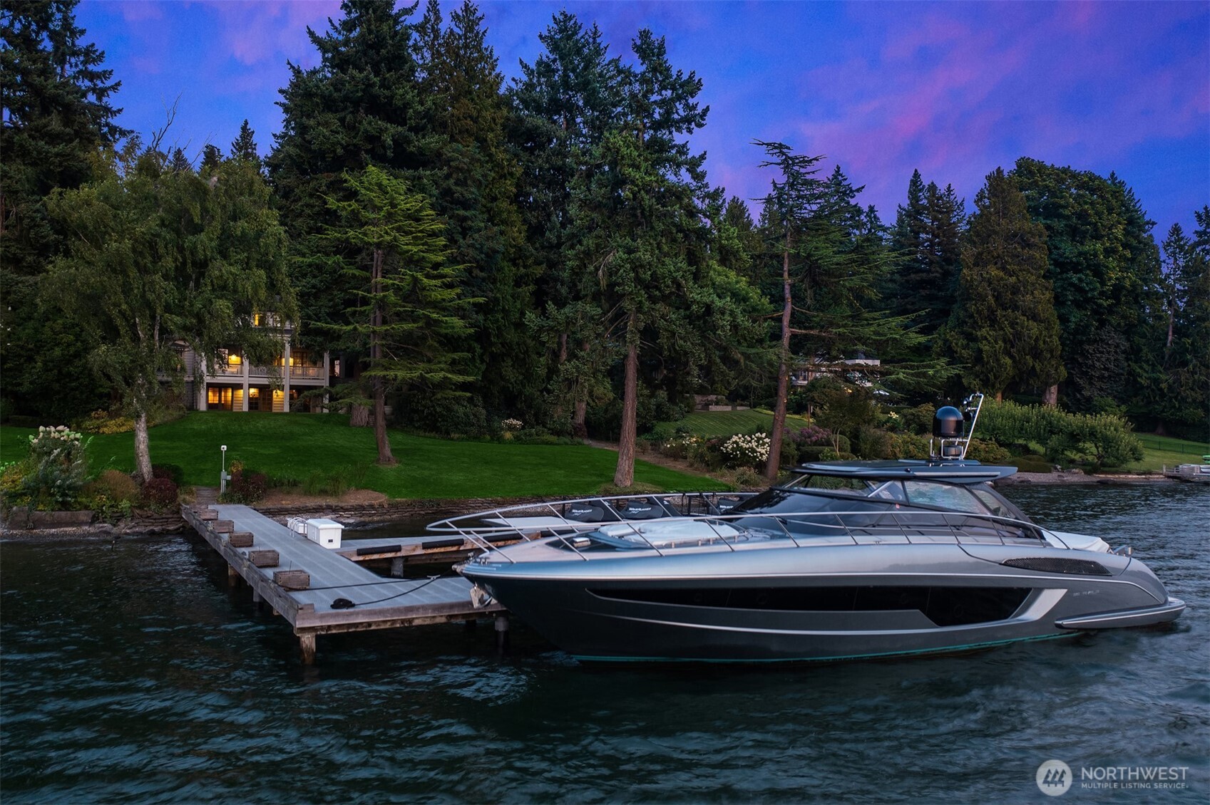 Hunts Point, Washington, 98004, United States, 5 Bedrooms Bedrooms, ,3 BathroomsBathrooms,Residential,For Sale,1865722