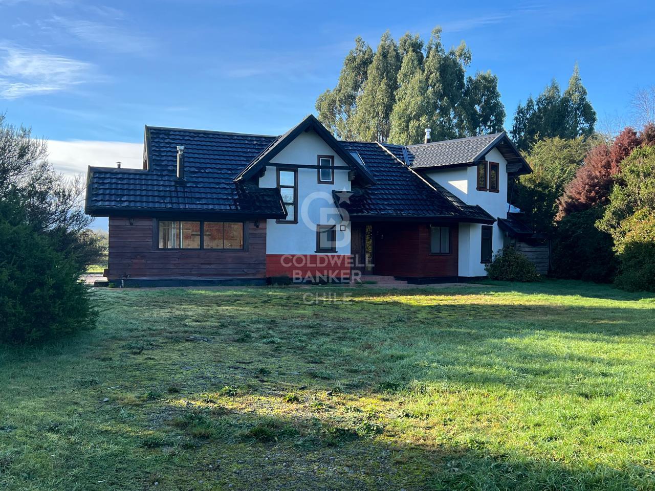 Puerto Varas, Chile, 5 Bedrooms Bedrooms, ,3 BathroomsBathrooms,Residential,For Sale,1837994