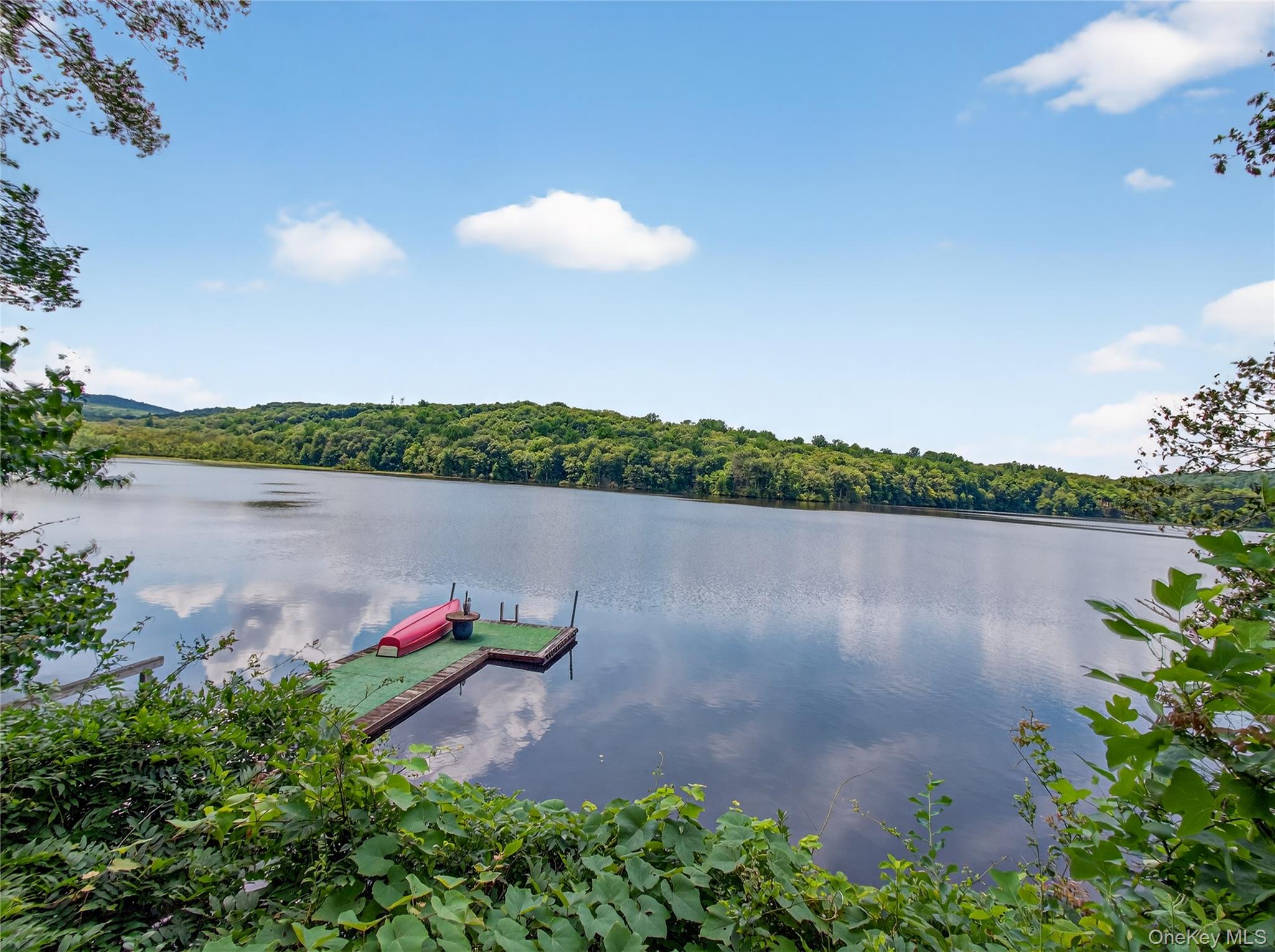 Sloatsburg, New York, 10974, United States, 5 Bedrooms Bedrooms, ,5 BathroomsBathrooms,Residential,For Sale,1982230