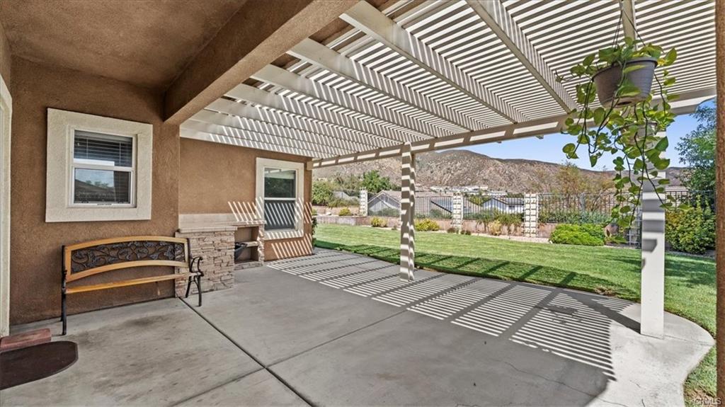 San Bernardino, California, 92407, United States, 3 Bedrooms Bedrooms, ,2 BathroomsBathrooms,Residential,For Sale,1923946