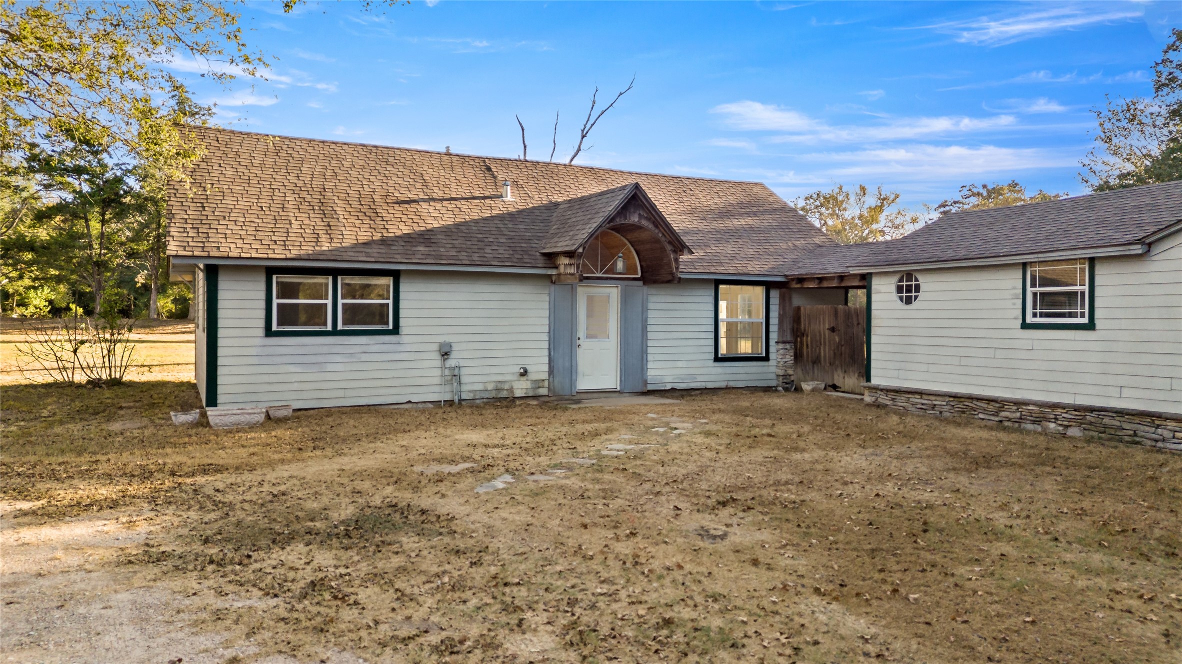 Bryan, Texas, 77808, United States, 4 Bedrooms Bedrooms, ,3 BathroomsBathrooms,Residential,For Sale,1999892