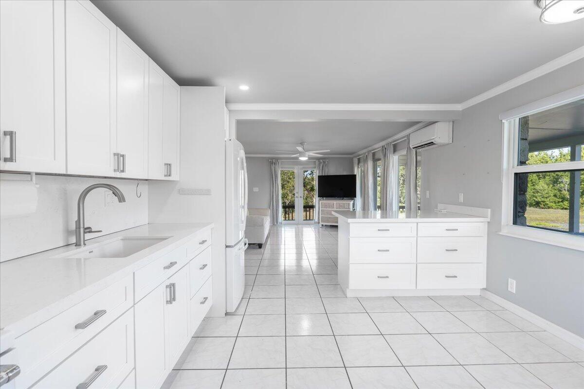 Middle Torch, Florida, 33042, United States, 3 Bedrooms Bedrooms, ,2 BathroomsBathrooms,Residential,For Sale,2002064