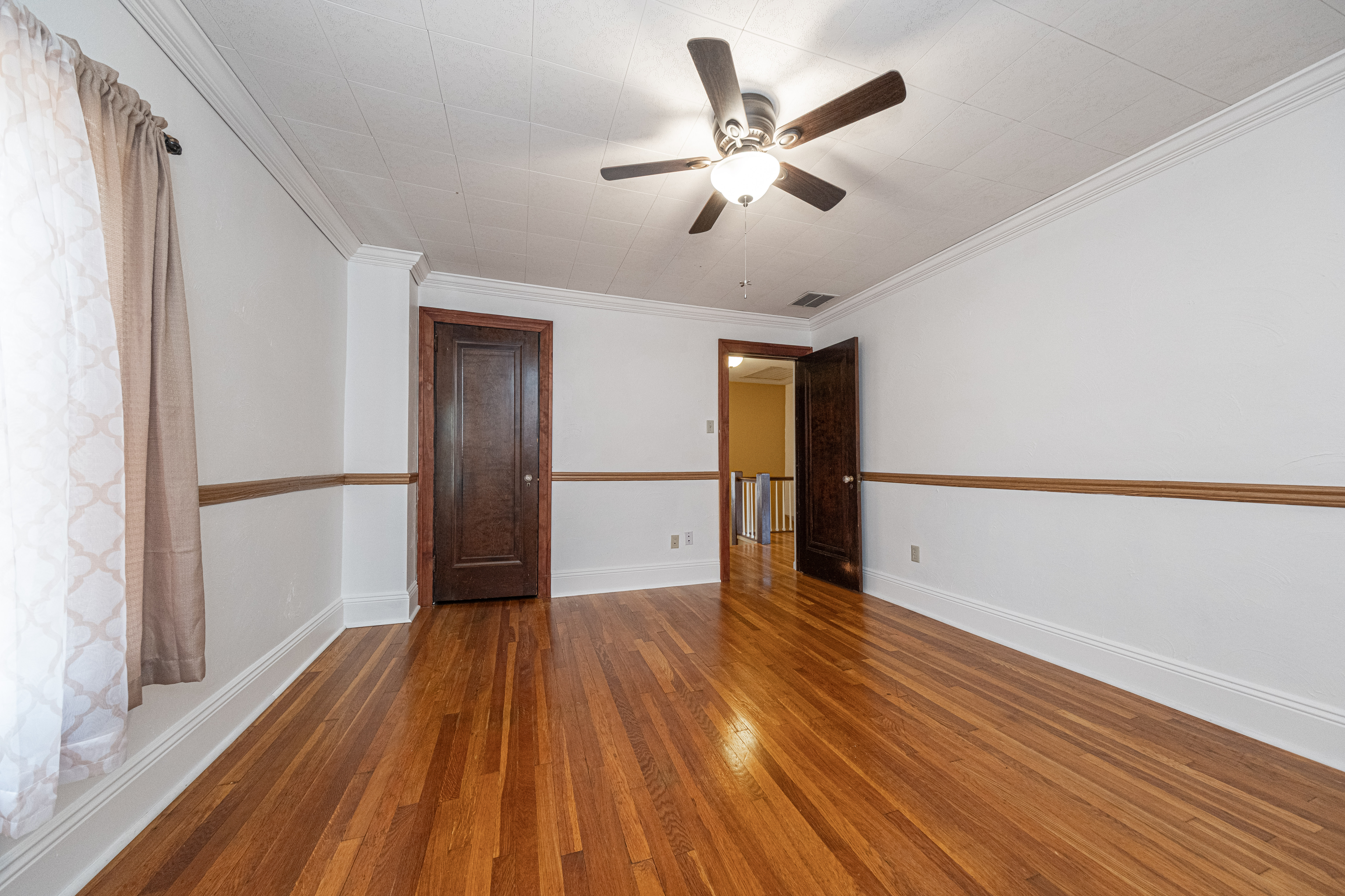  1060 Bank Street, Bridgeville, PA 15017 - 物件實景