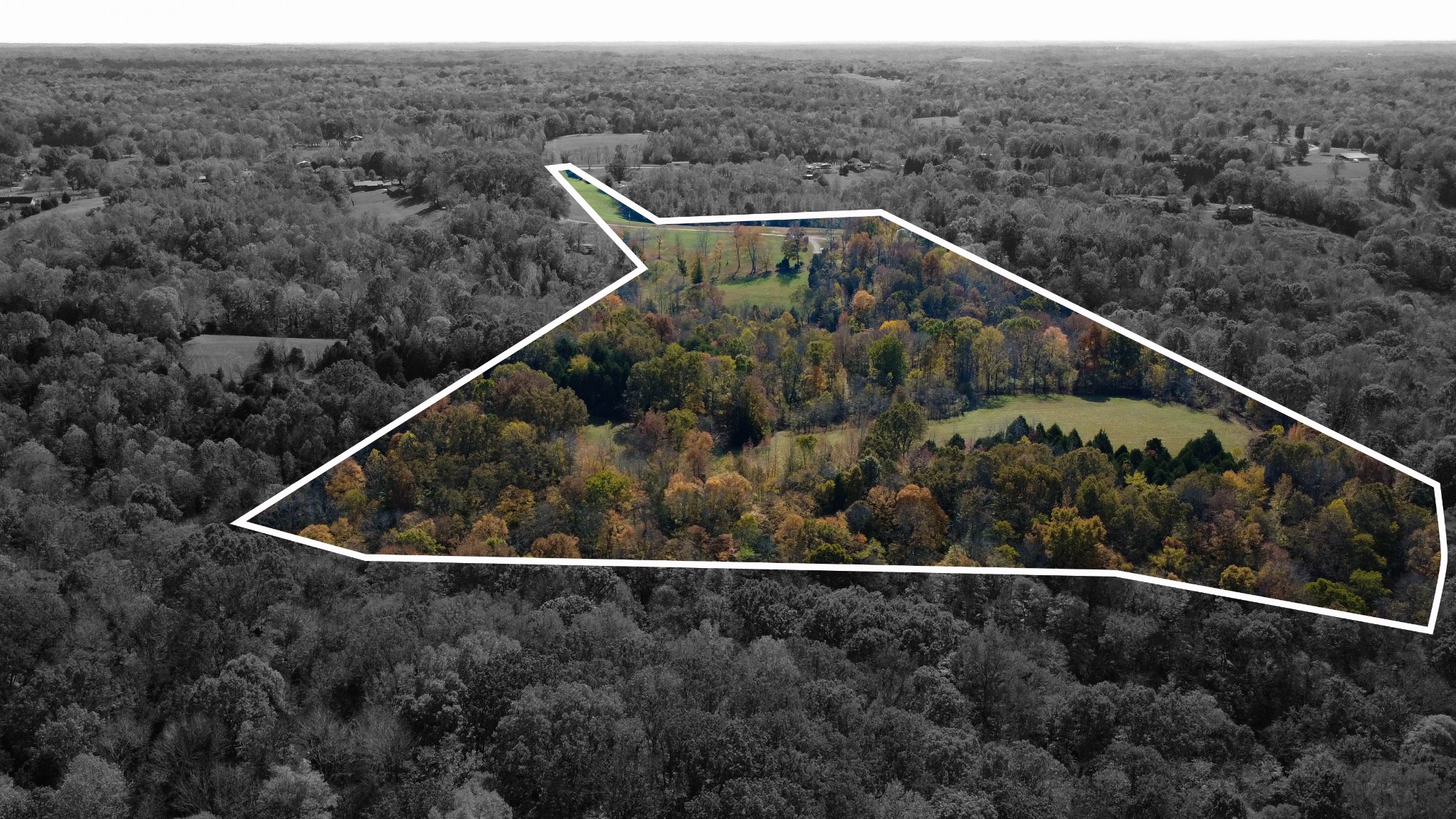 Clarksville, Tennessee, 37043, United States, 4 Bedrooms Bedrooms, ,4 BathroomsBathrooms,Residential,For Sale,1989948