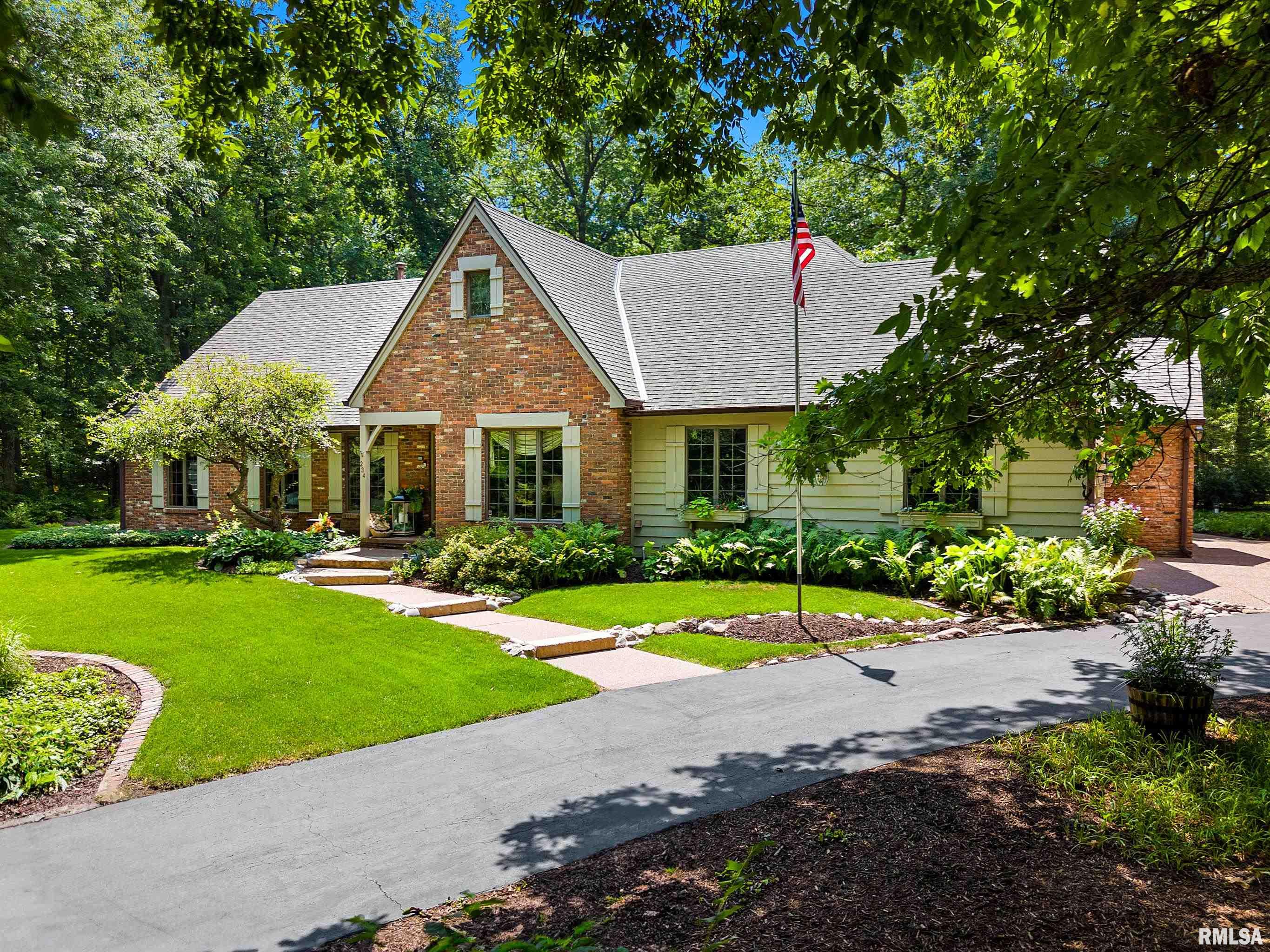 Dunlap, Illinois, 61525, United States, 5 Bedrooms Bedrooms, ,4 BathroomsBathrooms,Residential,For Sale,1942150