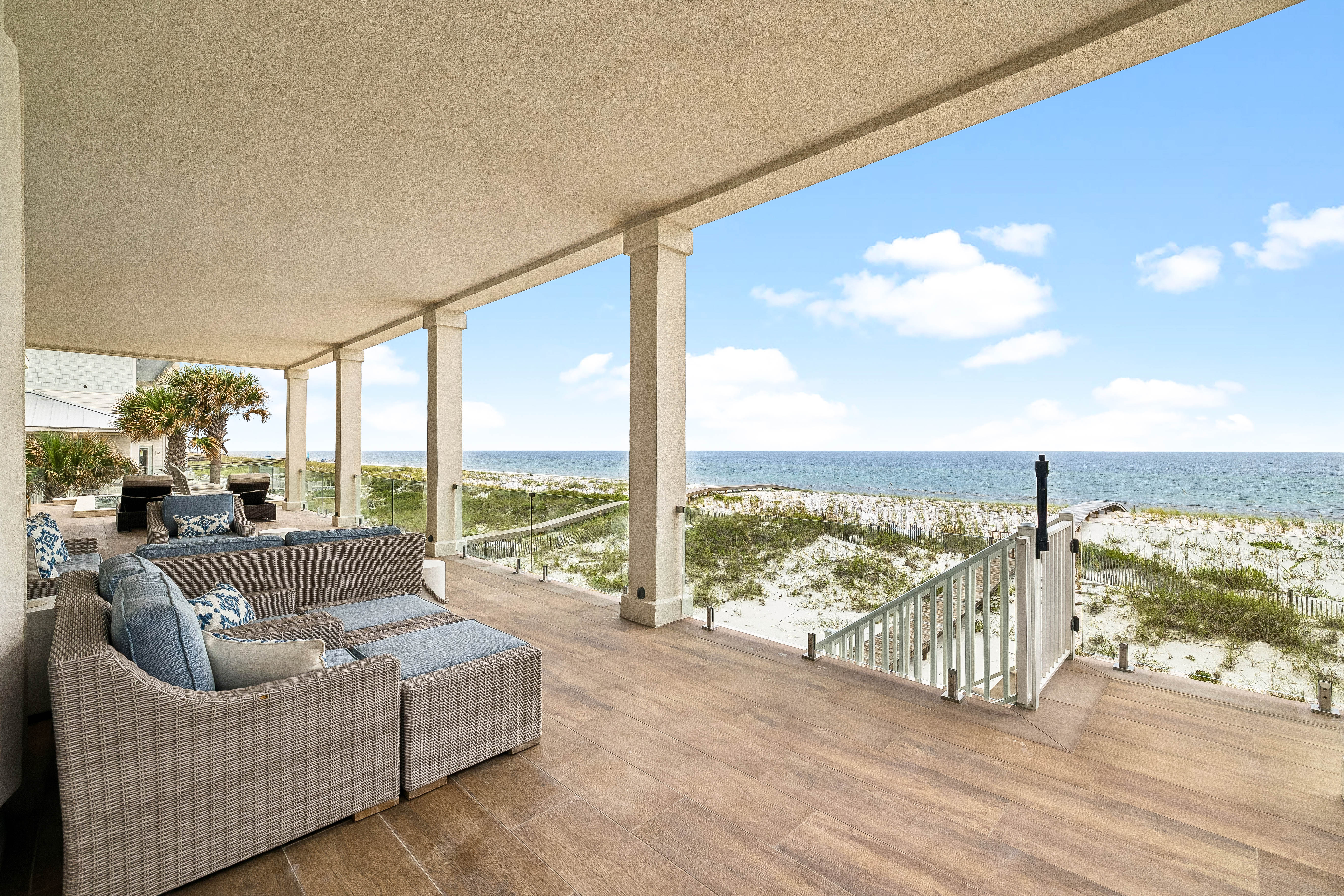  A New Benchmark for Luxury on Navarre Beach - 物件實景