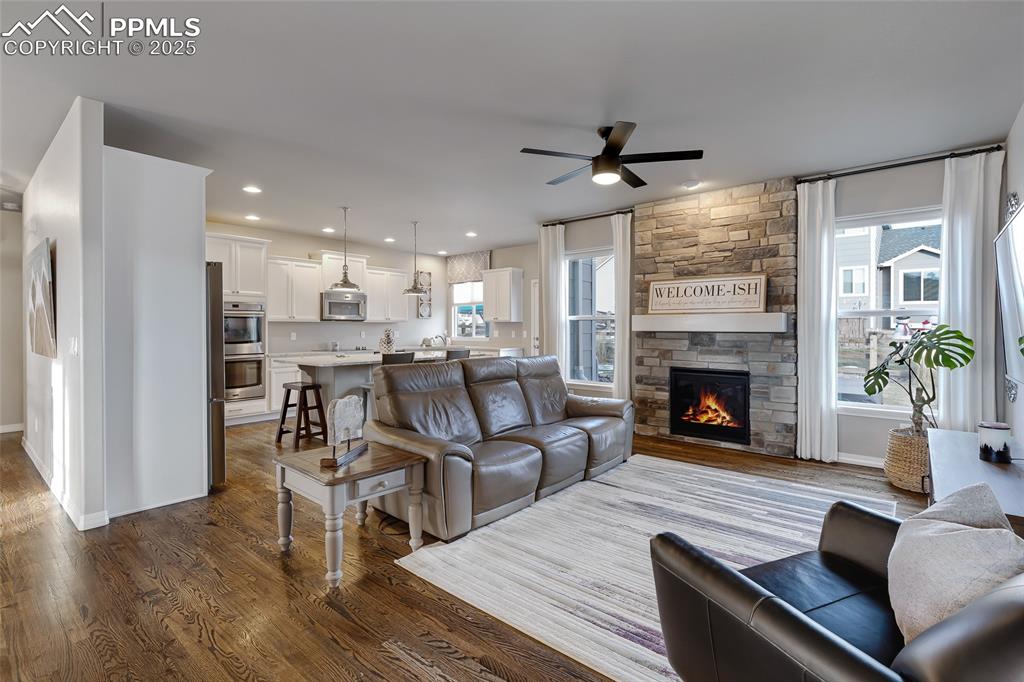 Monument, Colorado, 80132, United States, 5 Bedrooms Bedrooms, ,3 BathroomsBathrooms,Residential,For Sale,1875210