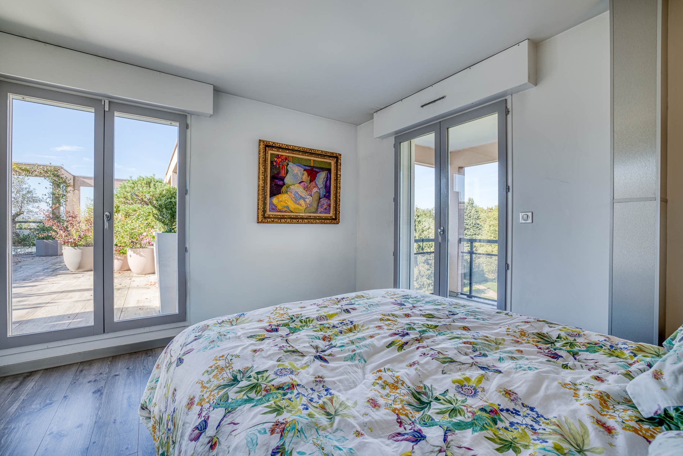  Annecy – Petit Port  Exceptional Top-Floor Apartment with Landscaped Terrace a… - 物件實景