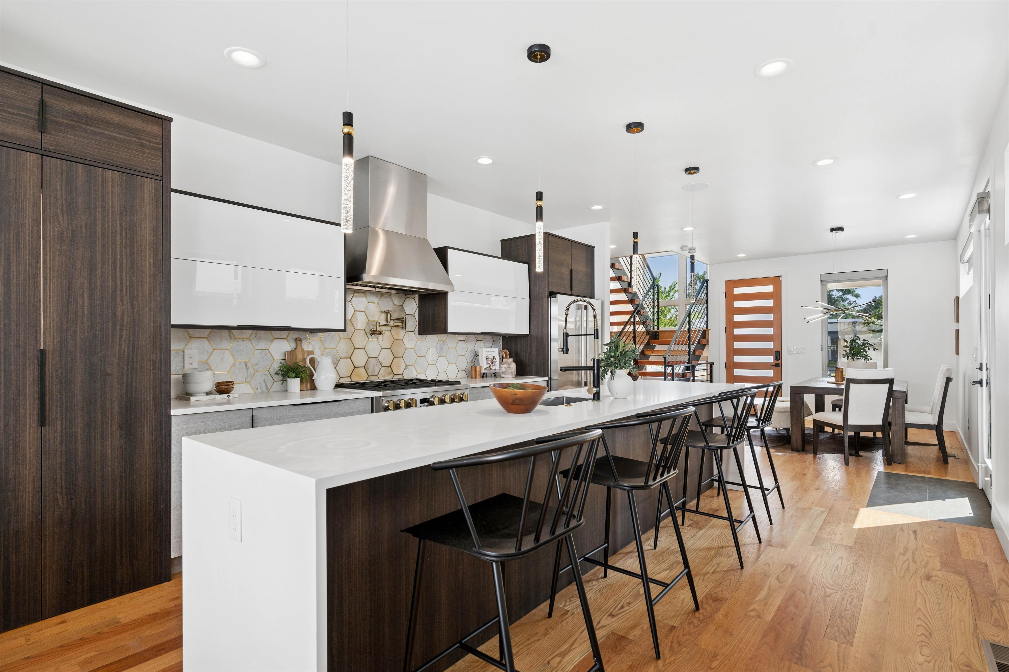  Exceptional Sunnyside Residence - 物件實景