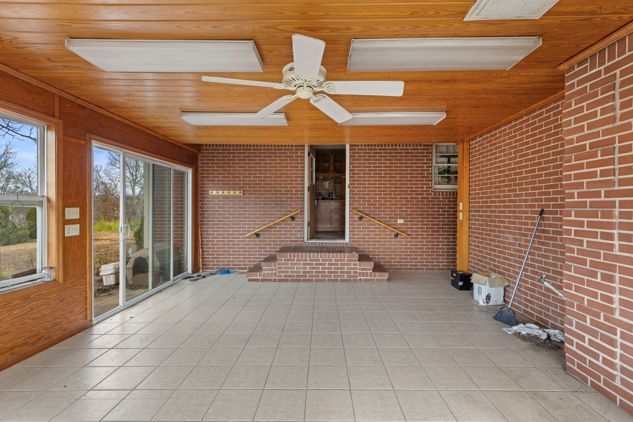 Hartselle, Alabama, 35640, United States, 3 Bedrooms Bedrooms, ,1 BathroomBathrooms,Residential,For Sale,2000334