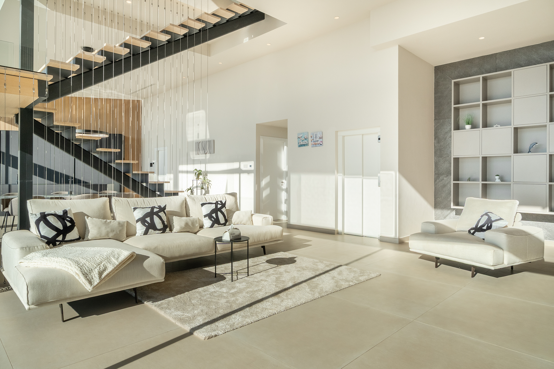  Contemporary Villa with Panoramic Sea Views in Altos de los Monteros - 物件實景