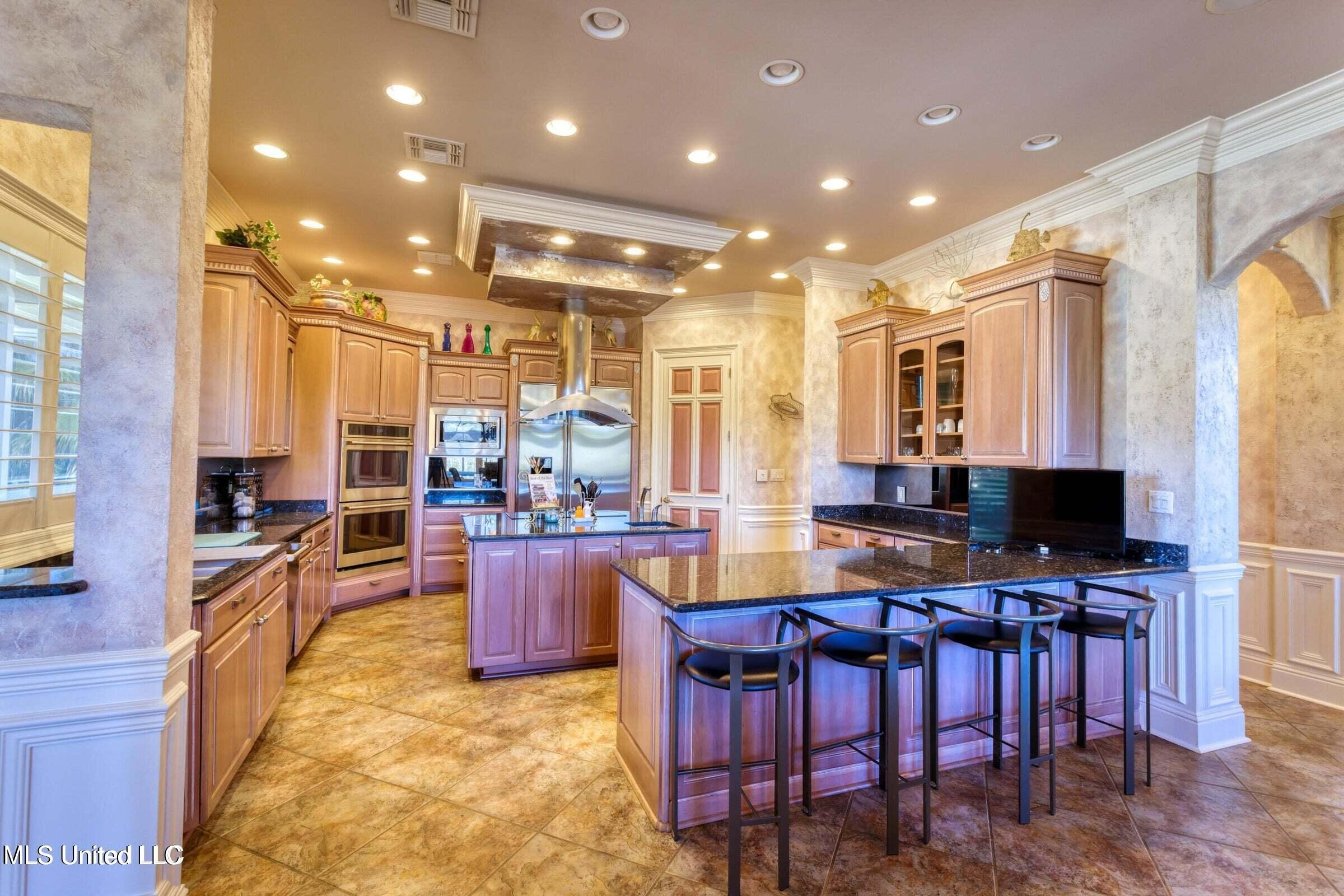 Diamondhead, Mississippi, 39525, United States, 6 Bedrooms Bedrooms, ,6 BathroomsBathrooms,Residential,For Sale,2005178