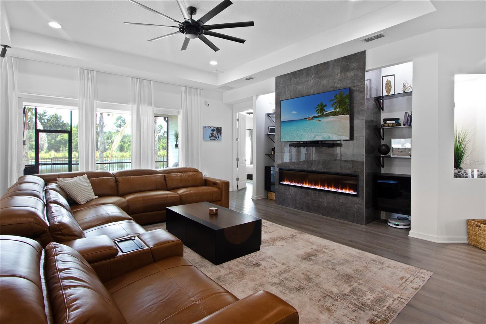 Fernandina Beach, Florida, 32034, United States, 5 Bedrooms Bedrooms, ,5 BathroomsBathrooms,Residential,For Sale,1860363