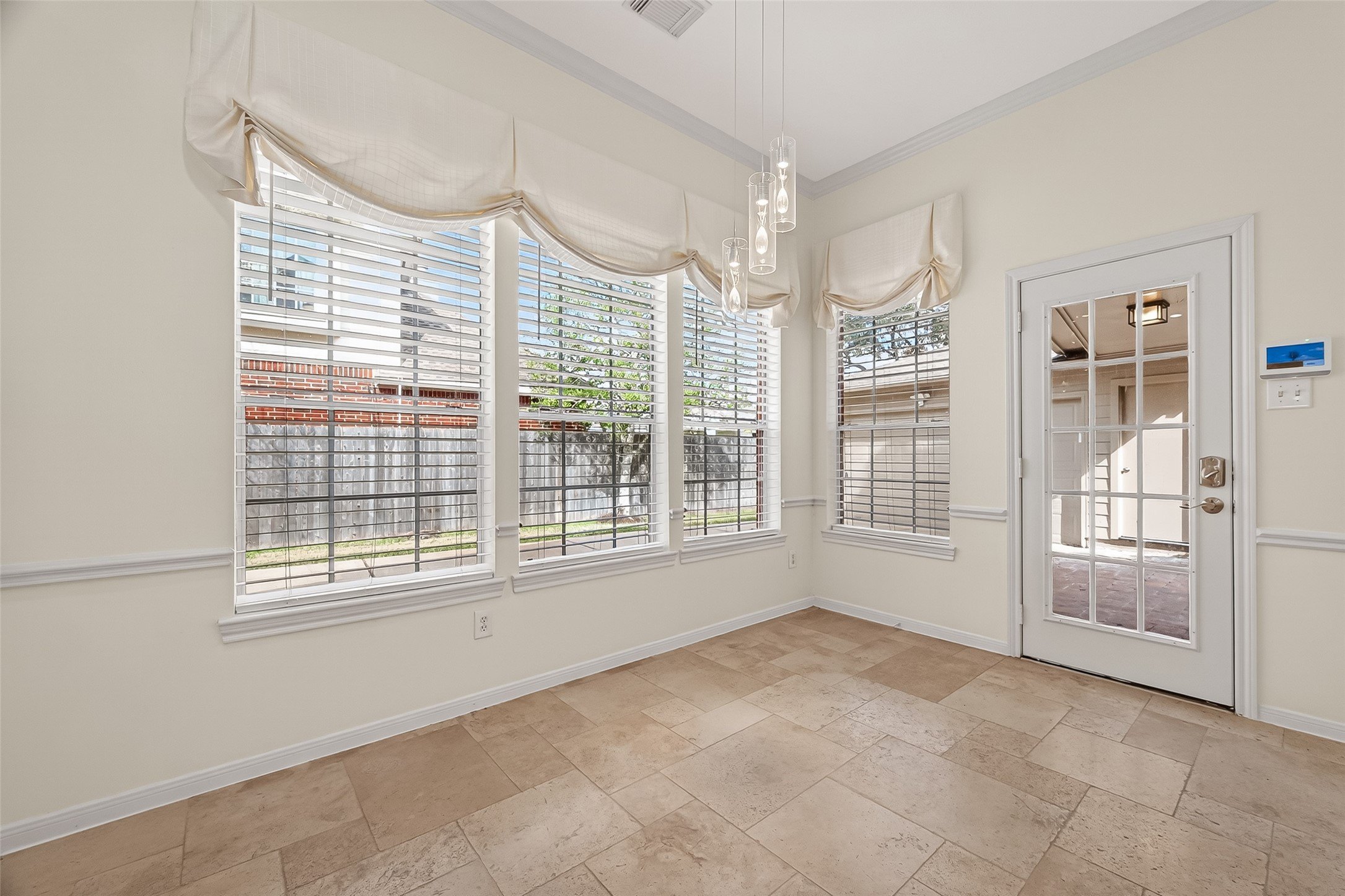 Sugar Land, Texas, 77479, United States, 4 Bedrooms Bedrooms, ,4 BathroomsBathrooms,Residential,For Sale,2006249