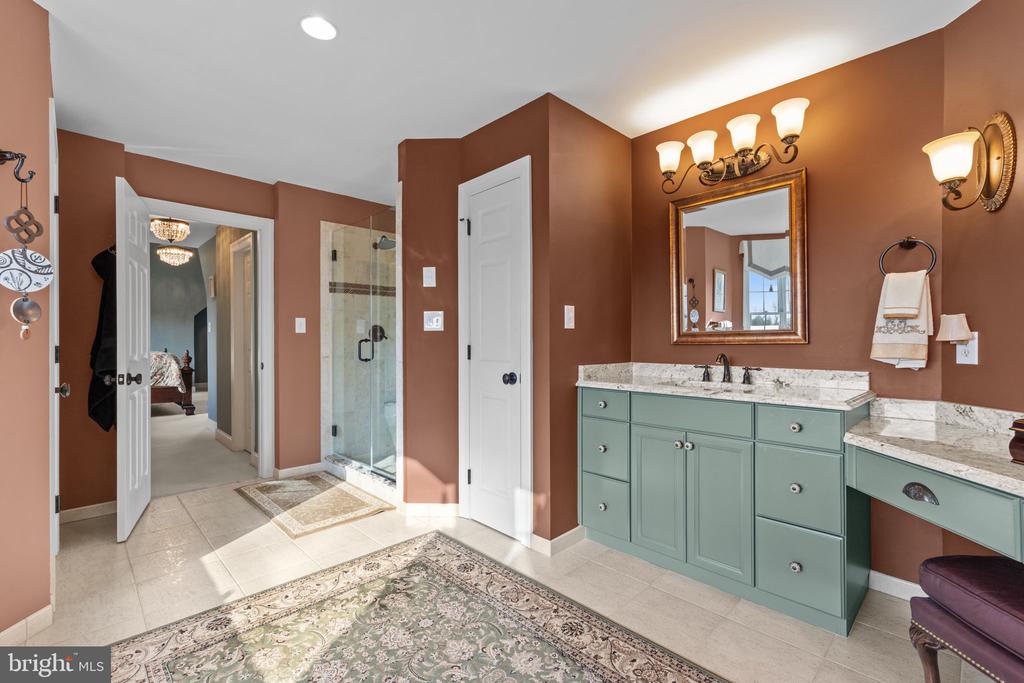 New Hope, Pennsylvania, 18938, United States, 4 Bedrooms Bedrooms, ,4 BathroomsBathrooms,Residential,For Sale,2003111