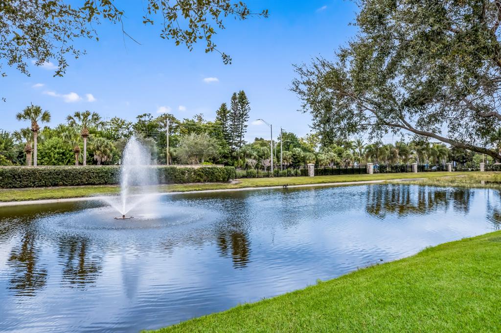 Bradenton, Florida, 34209, United States, 5 Bedrooms Bedrooms, ,3 BathroomsBathrooms,Residential,For Sale,1916938