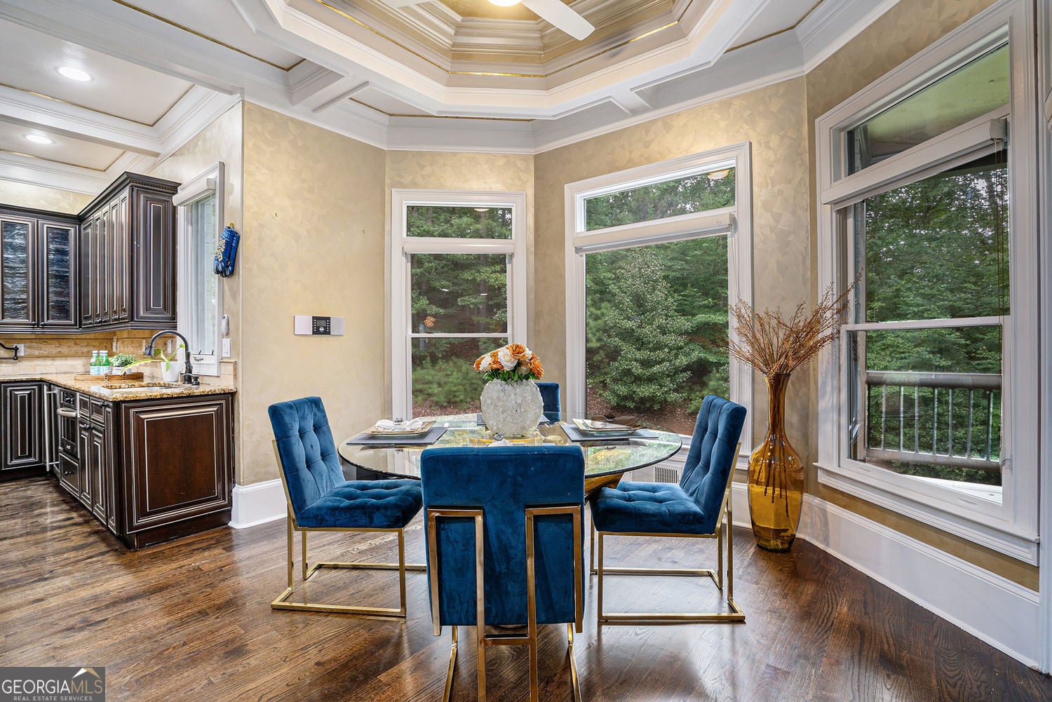 Atlanta, Georgia, 30331, United States, 6 Bedrooms Bedrooms, ,6 BathroomsBathrooms,Residential,For Sale,1929933
